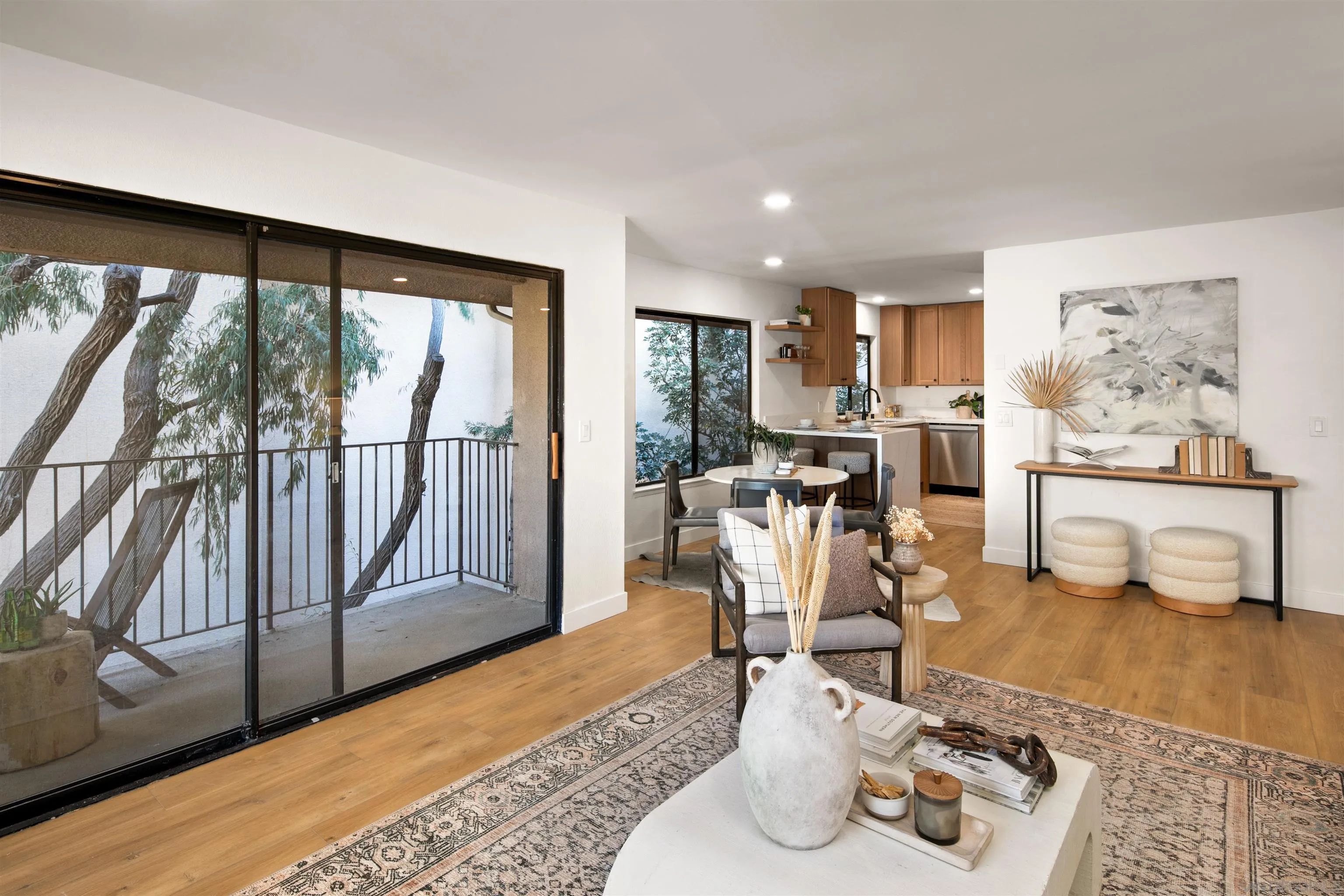 4266 5th Ave.