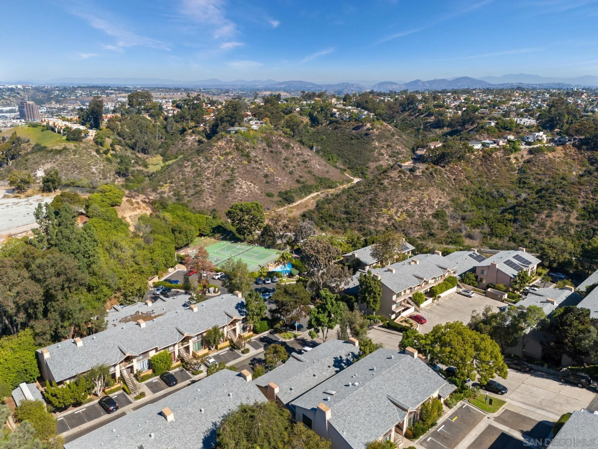 4266 5th Ave.