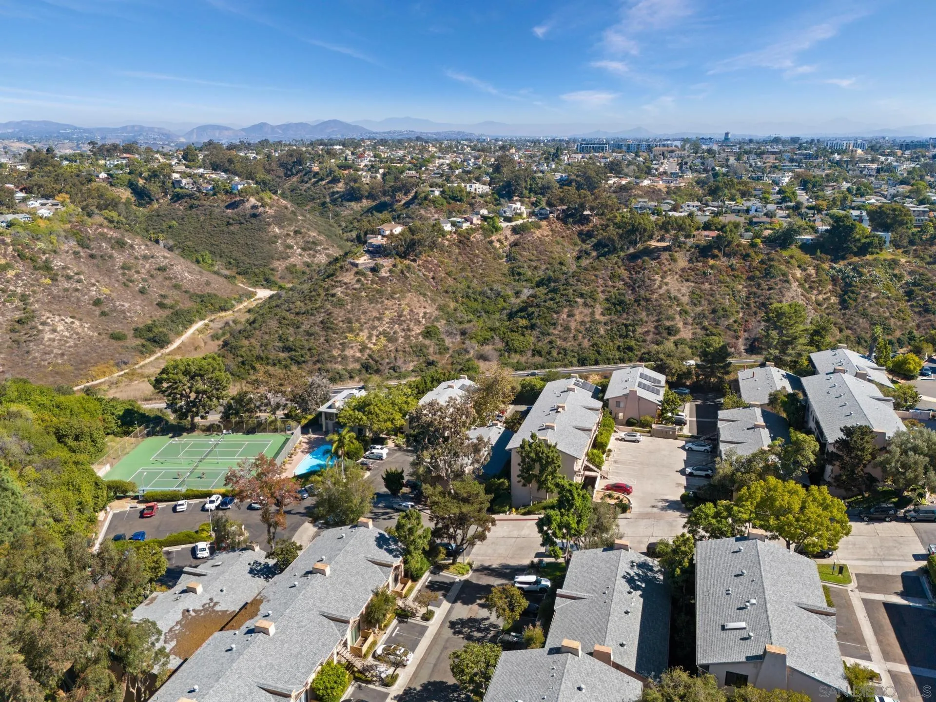 4266 5th Ave.