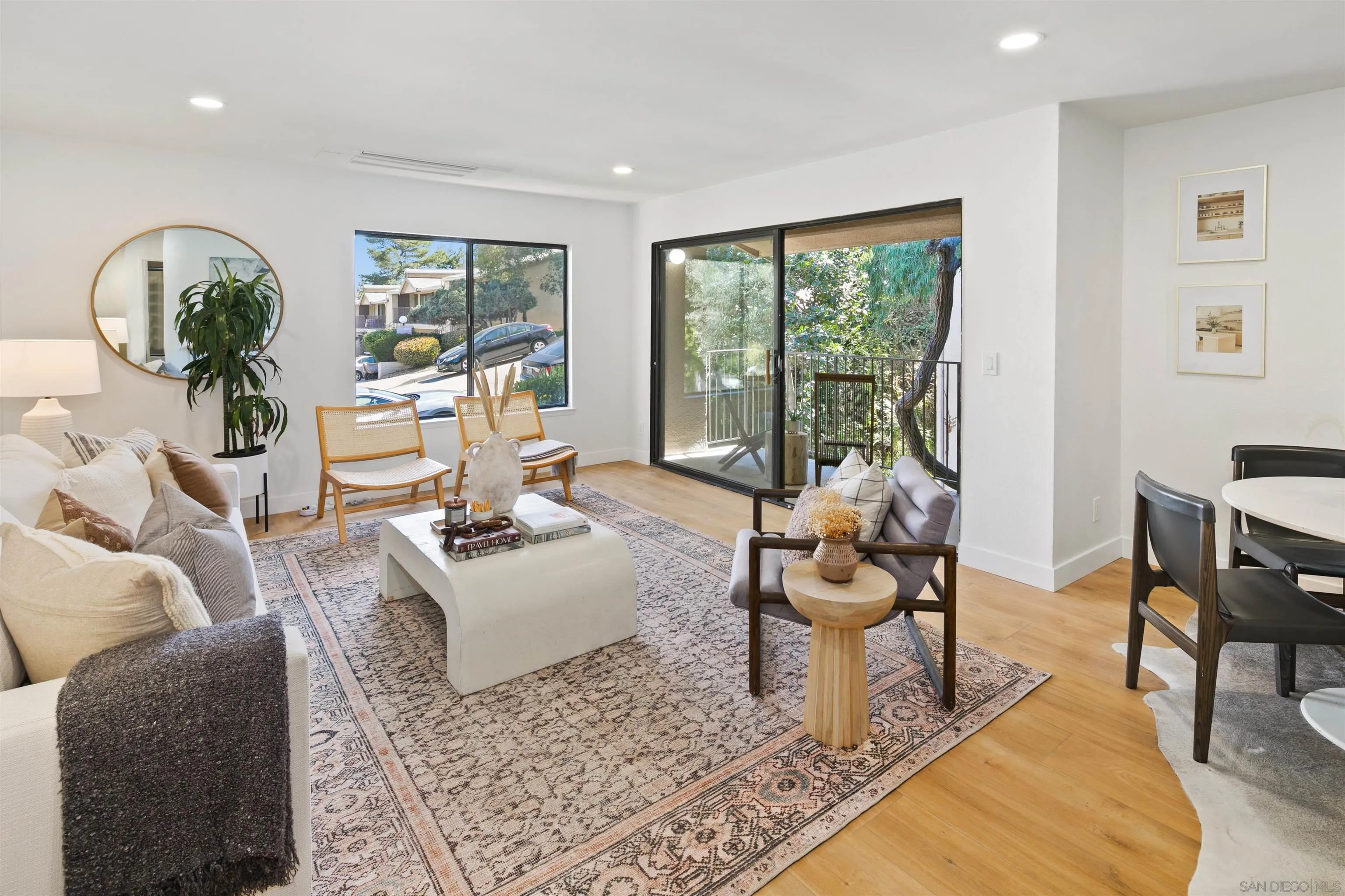 4266 5th Ave.