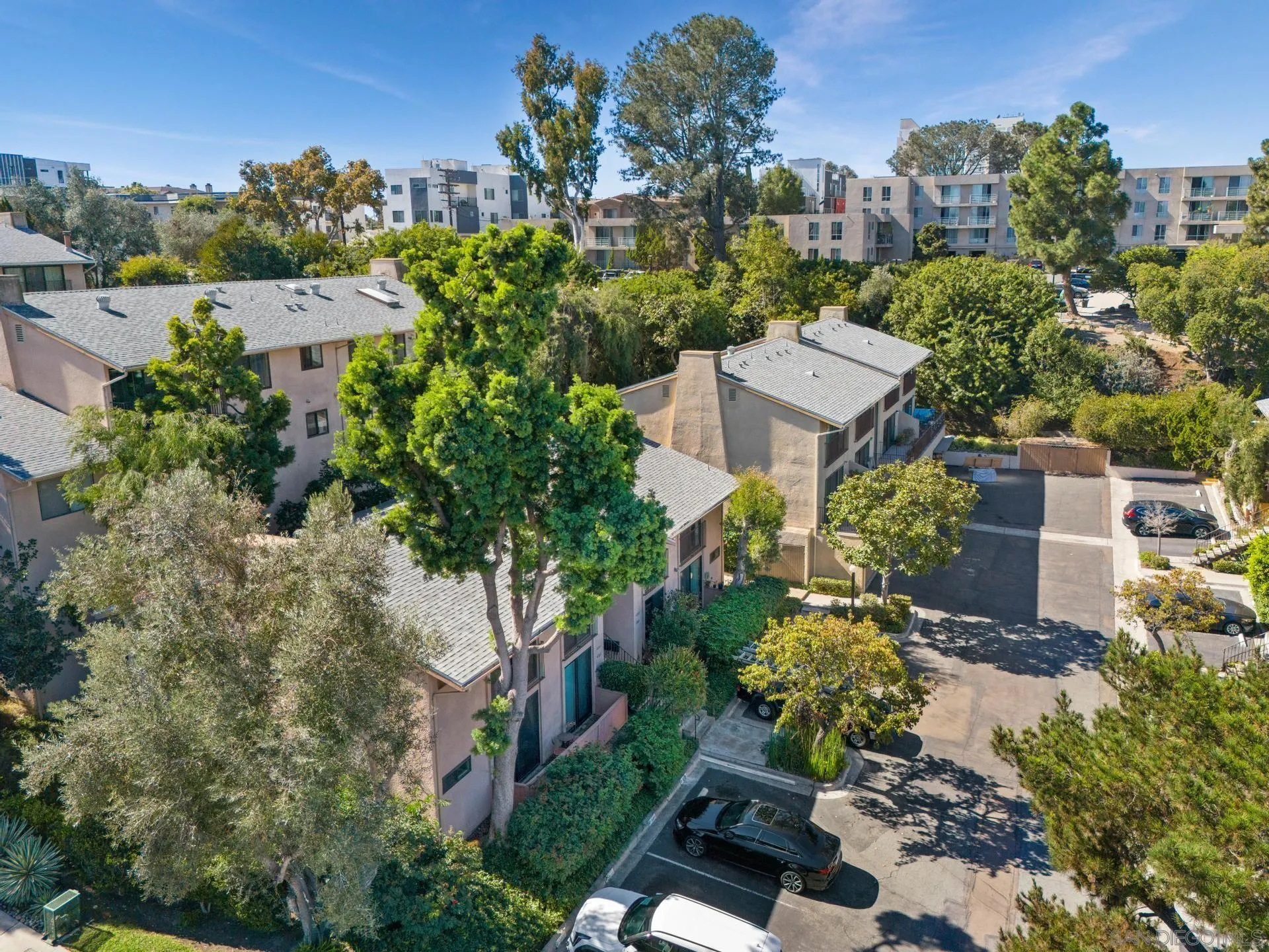 4266 5th Ave.