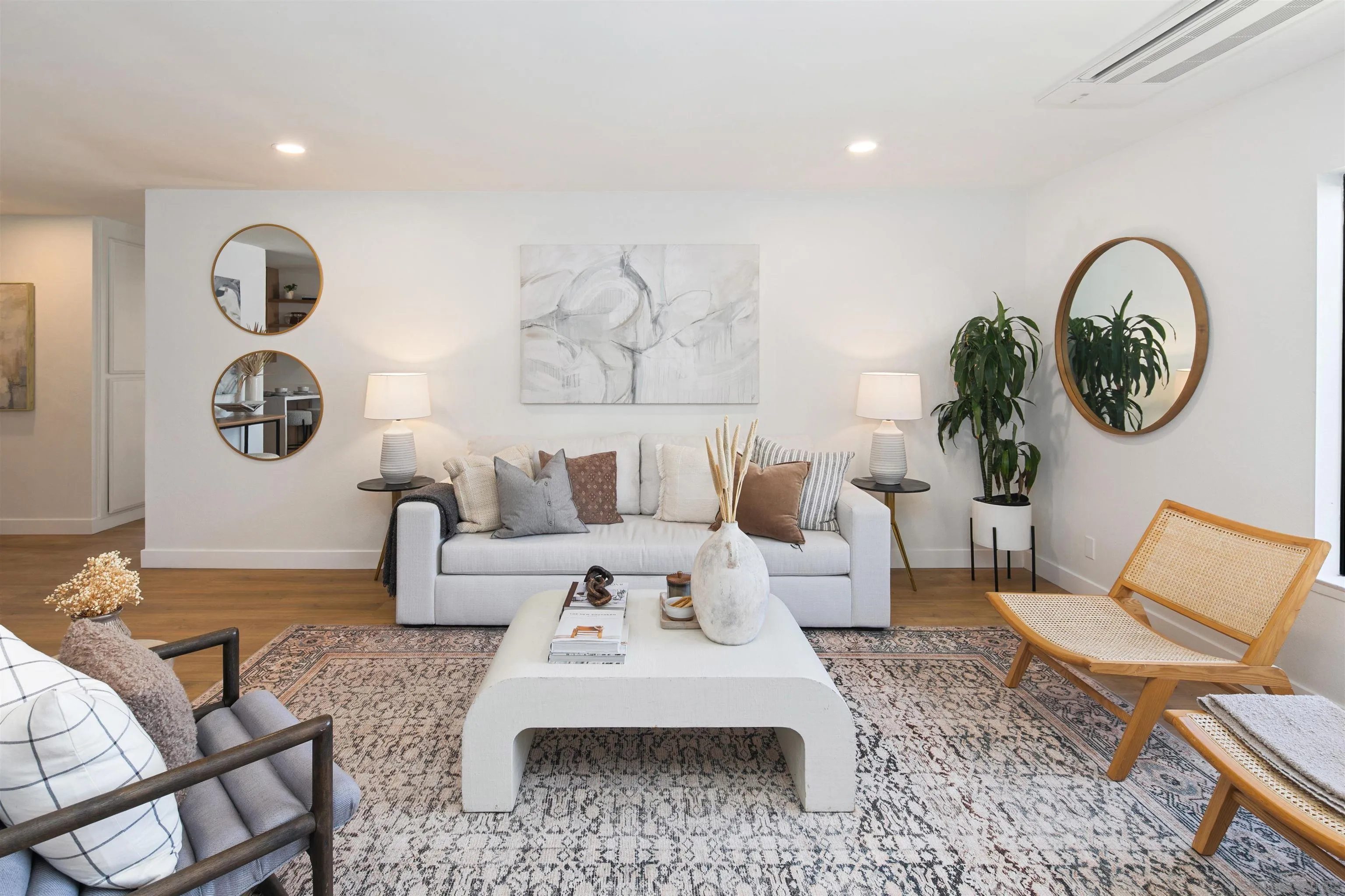 4266 5th Ave.