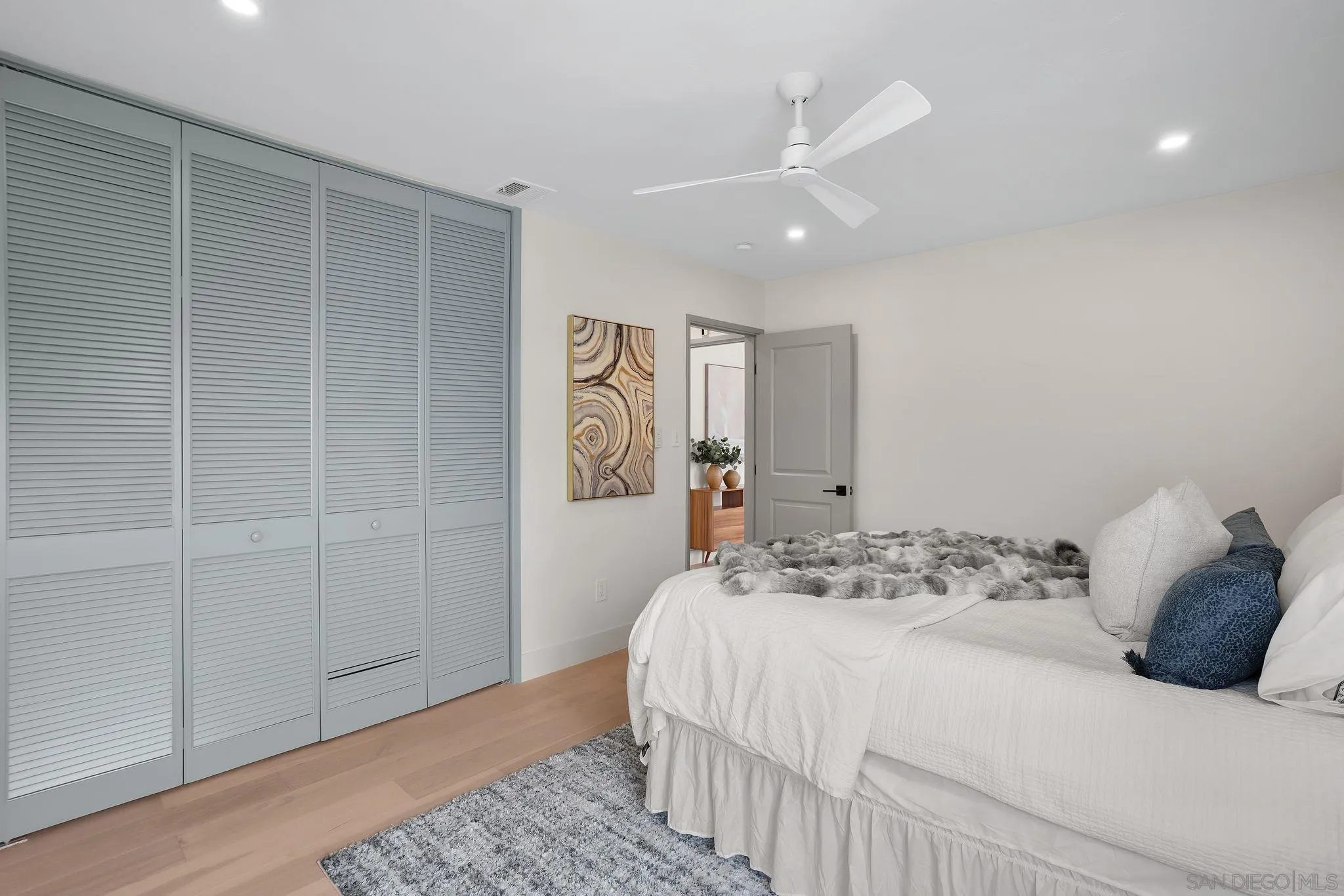 5306 La Jolla Mesa