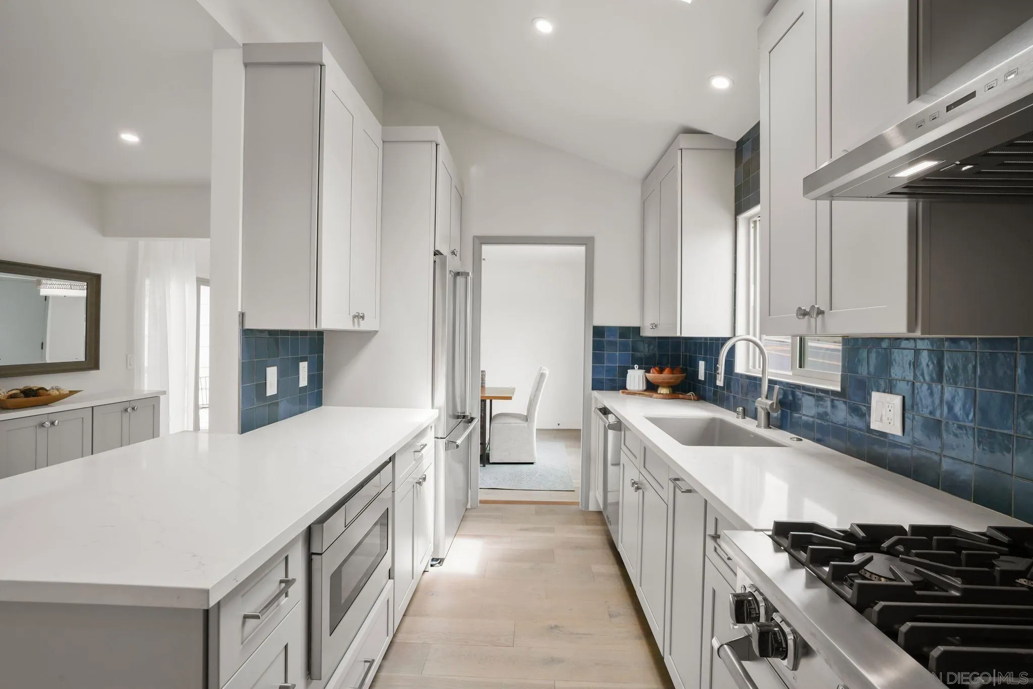 5306 La Jolla Mesa