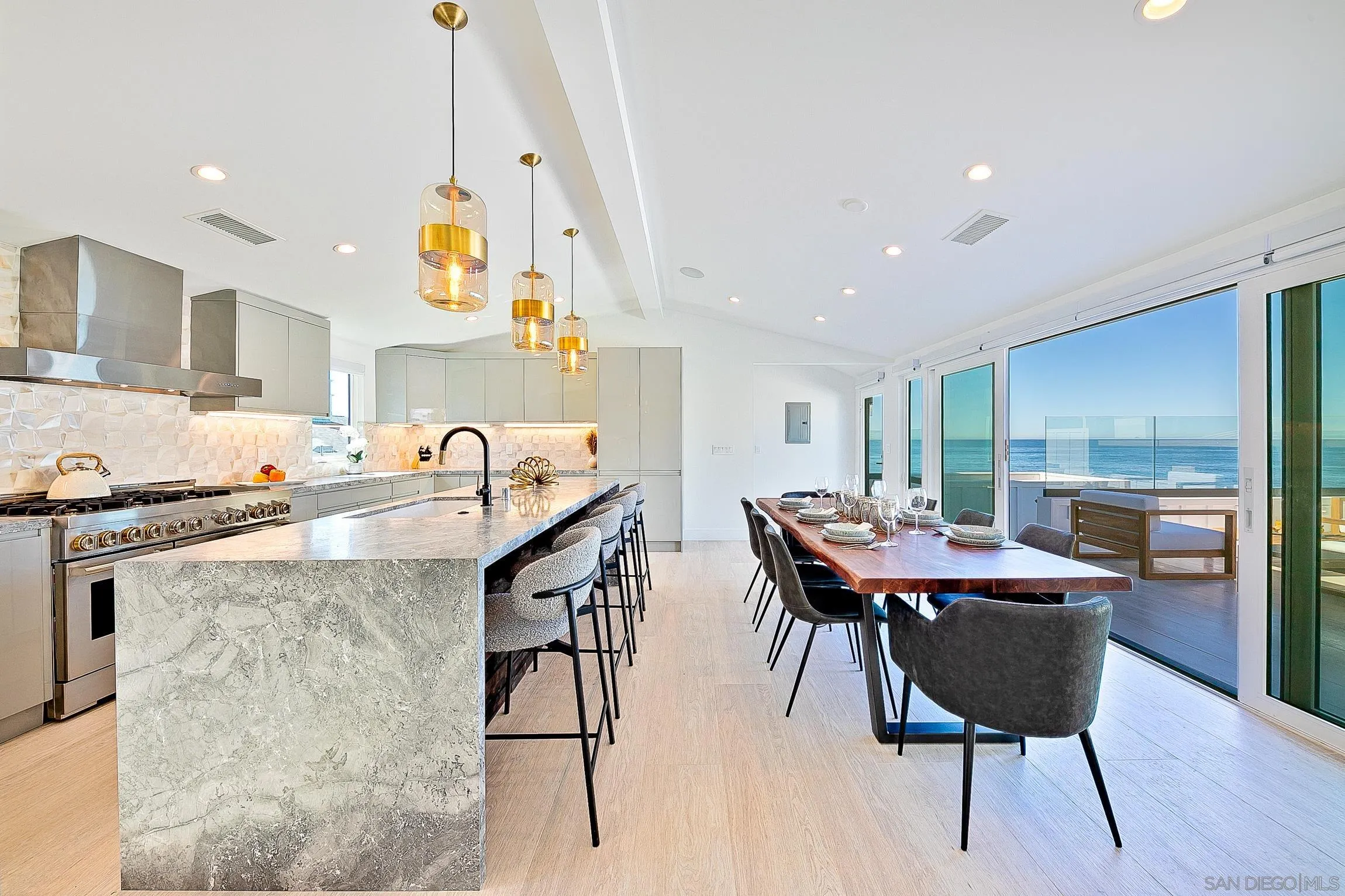 303 Sea Lane