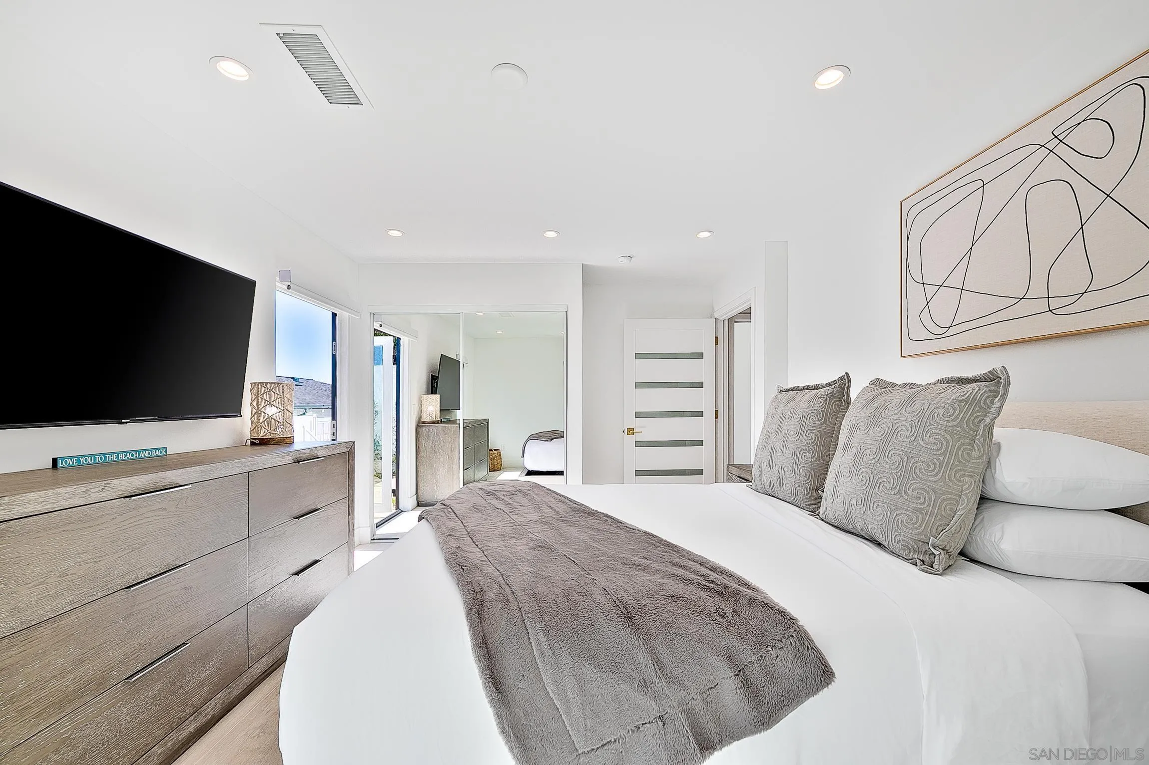 303 Sea Lane