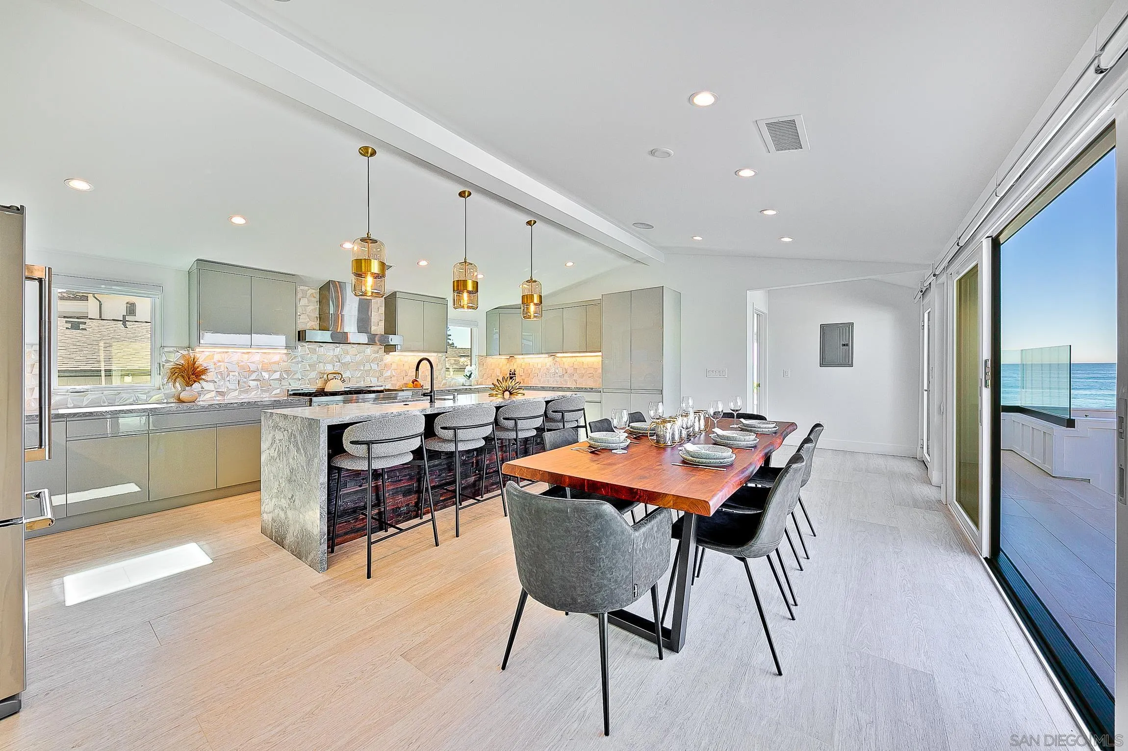 303 Sea Lane