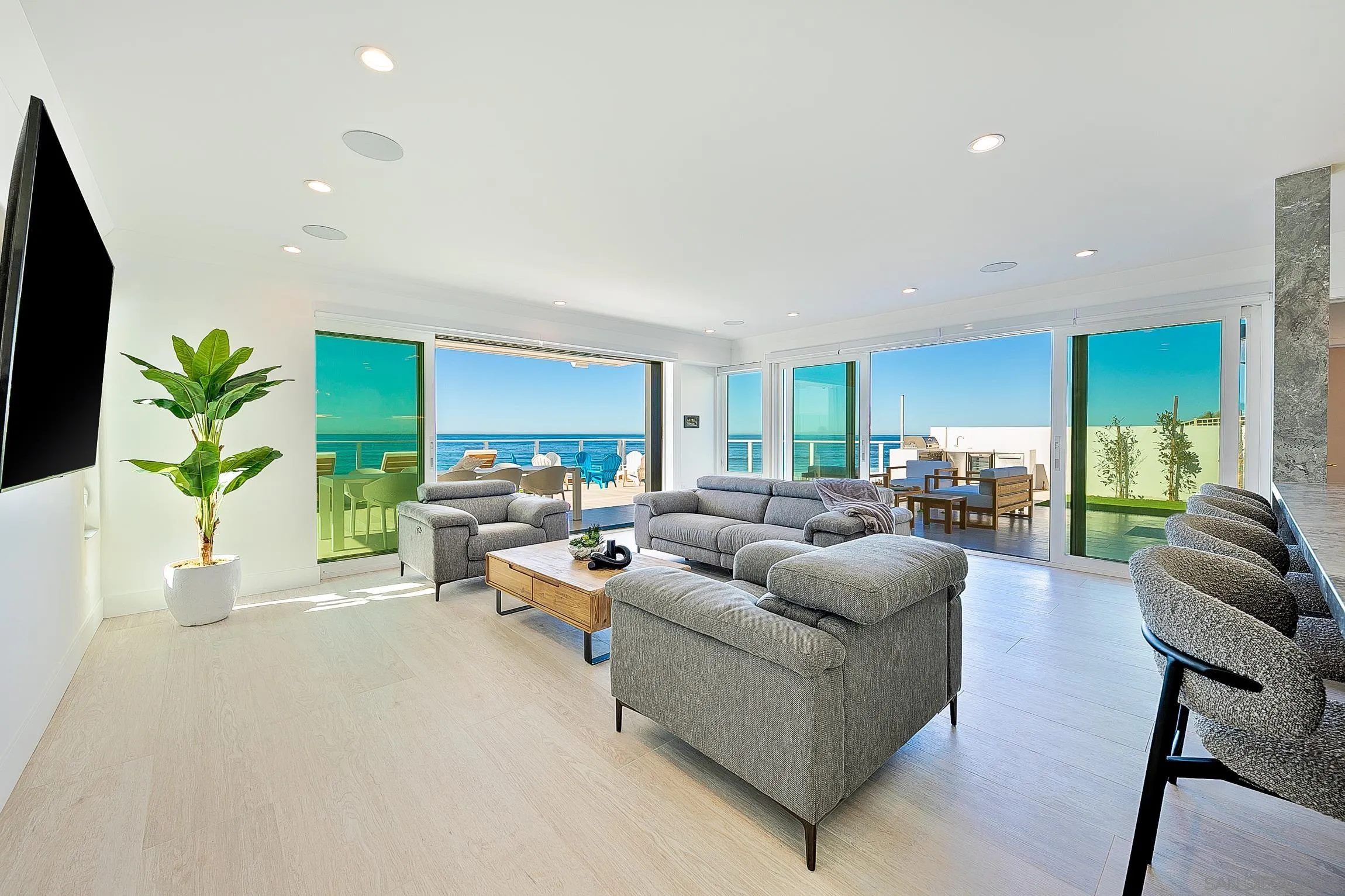 303 Sea Lane