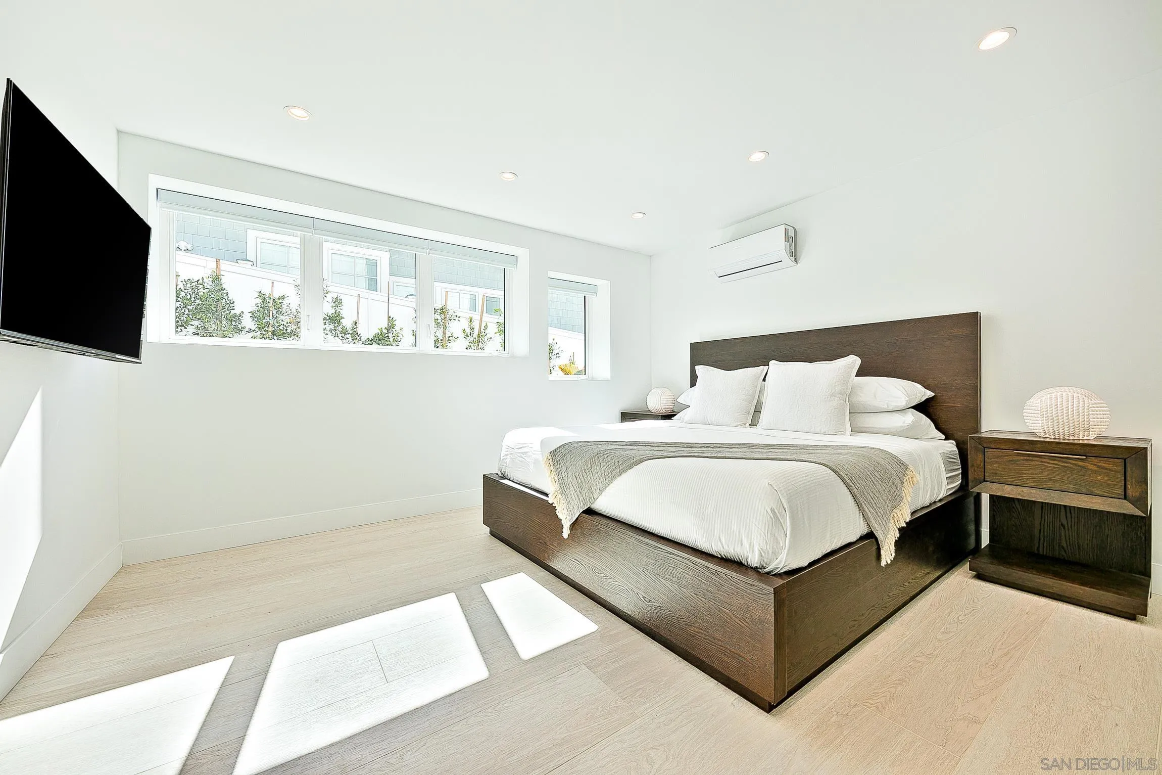 303 Sea Lane