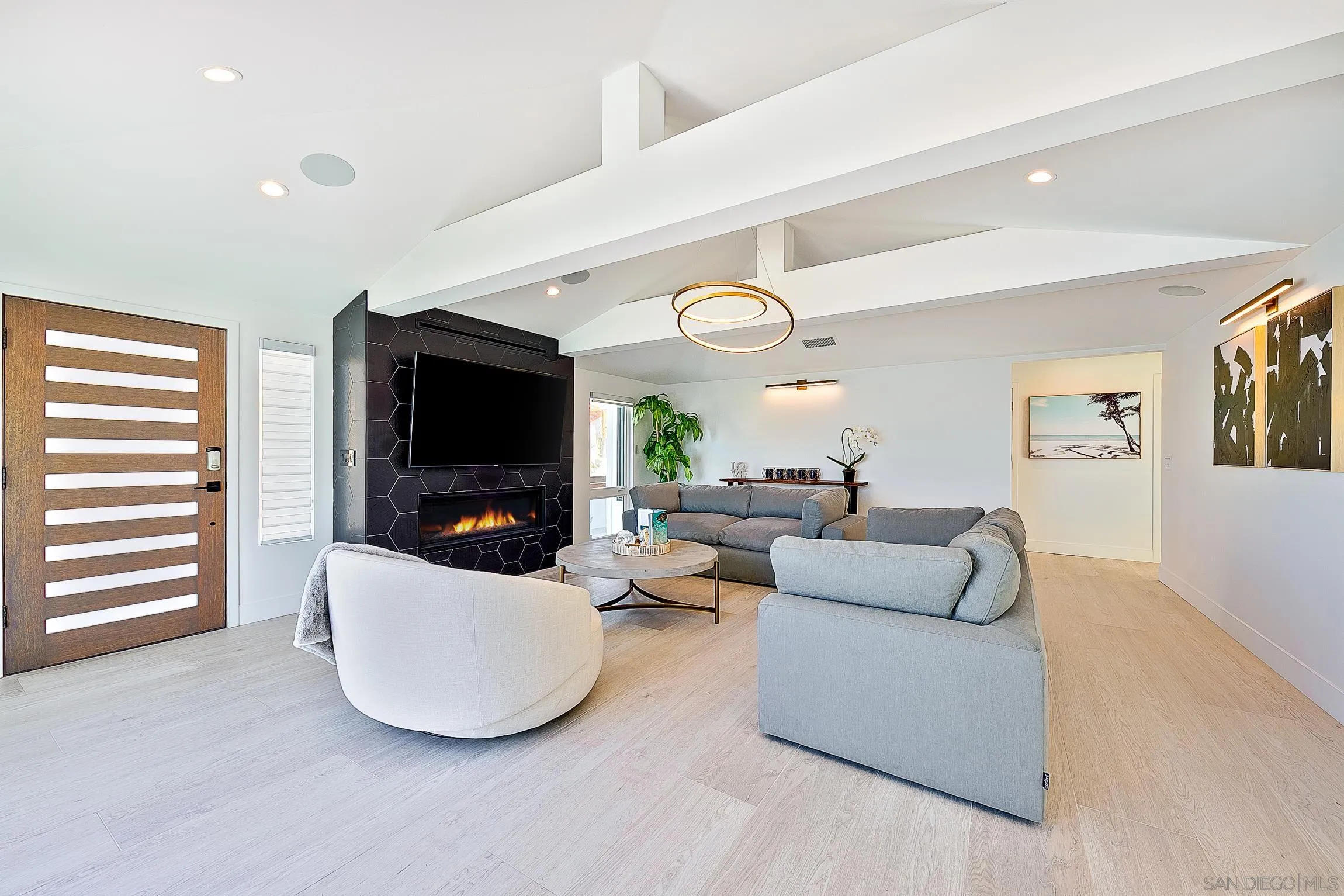 303 Sea Lane