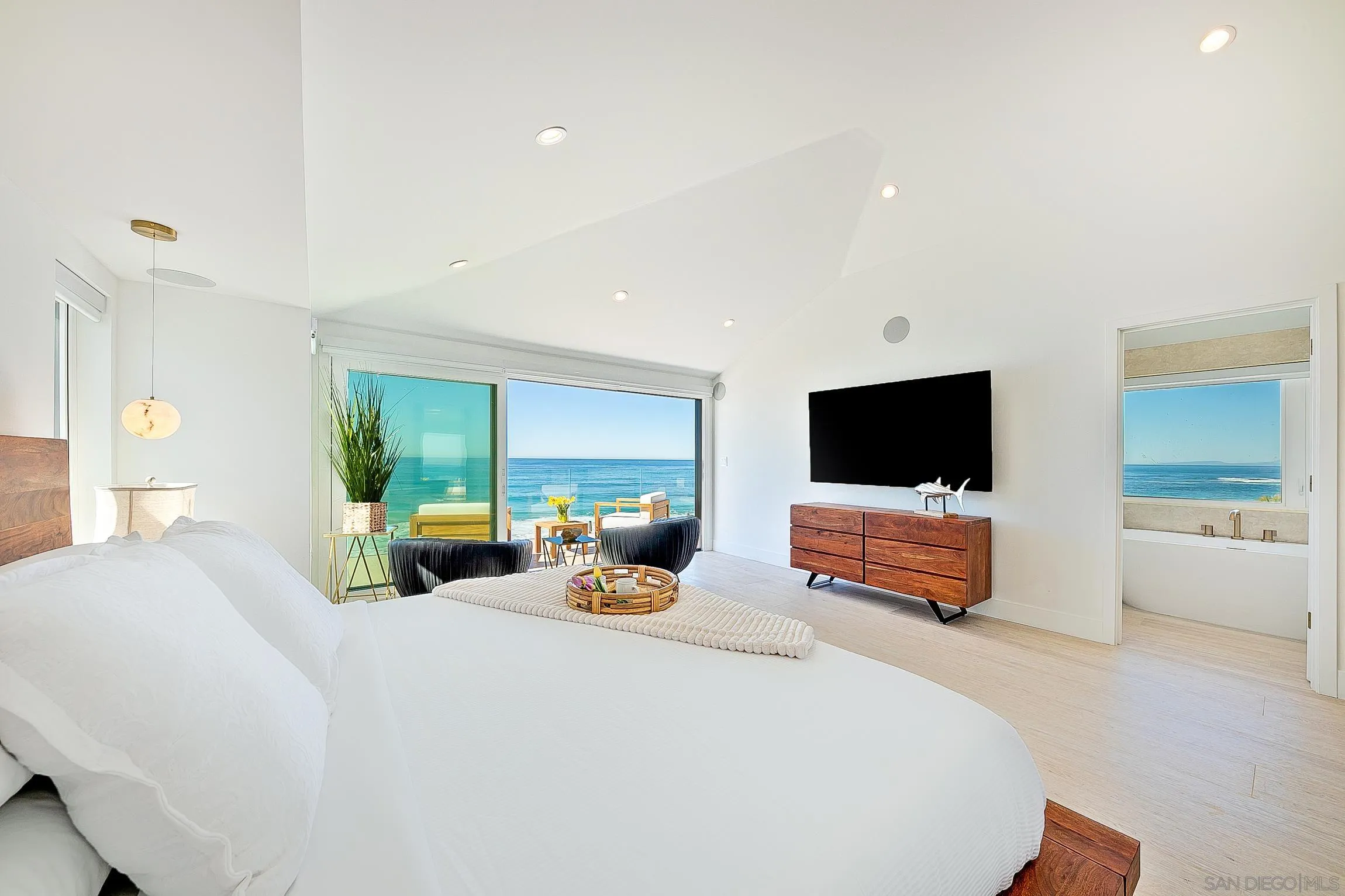 303 Sea Lane