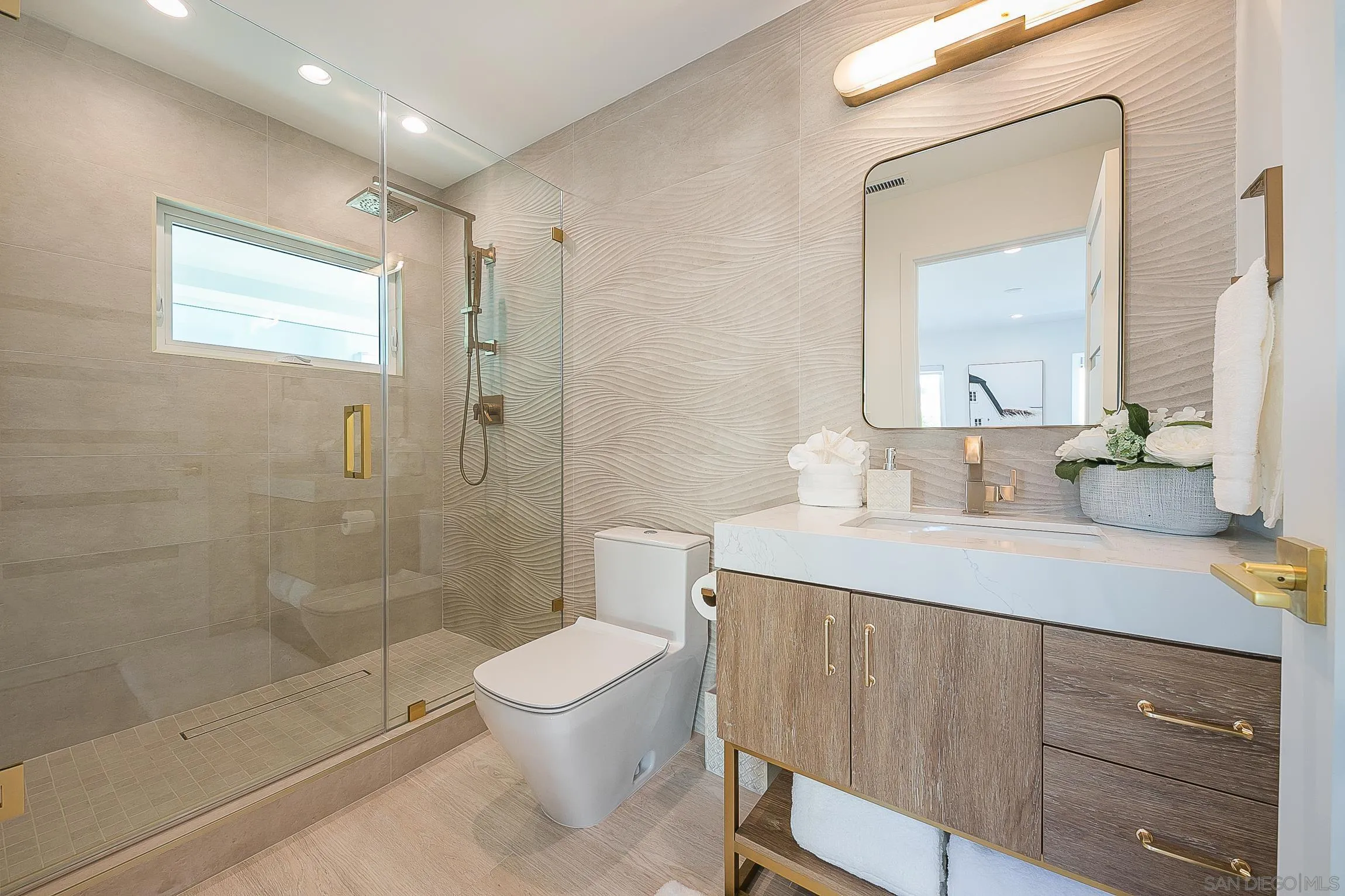 303 Sea Lane