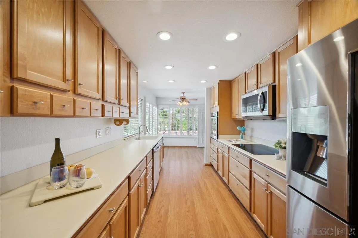 3316 Del Charro Rd