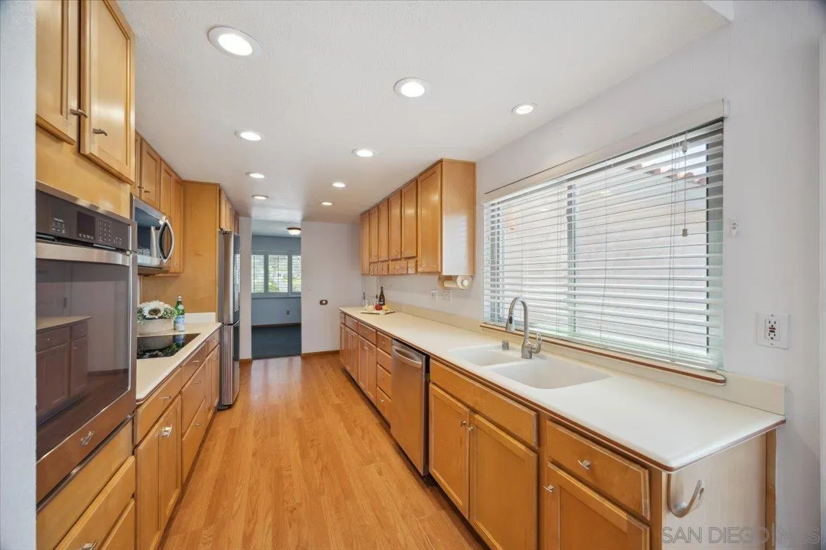 3316 Del Charro Rd