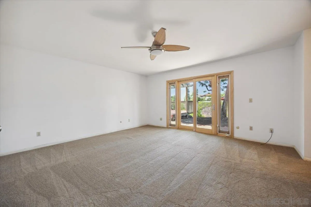 3316 Del Charro Rd