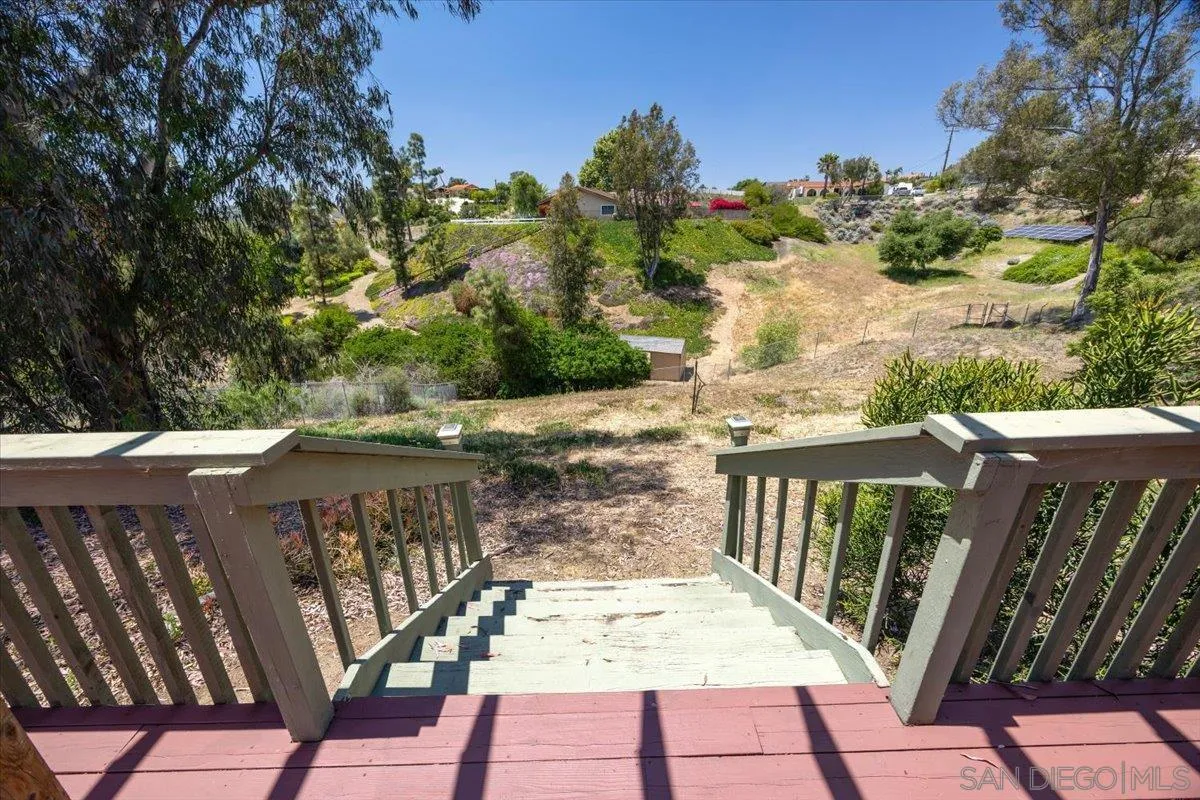 3316 Del Charro Rd