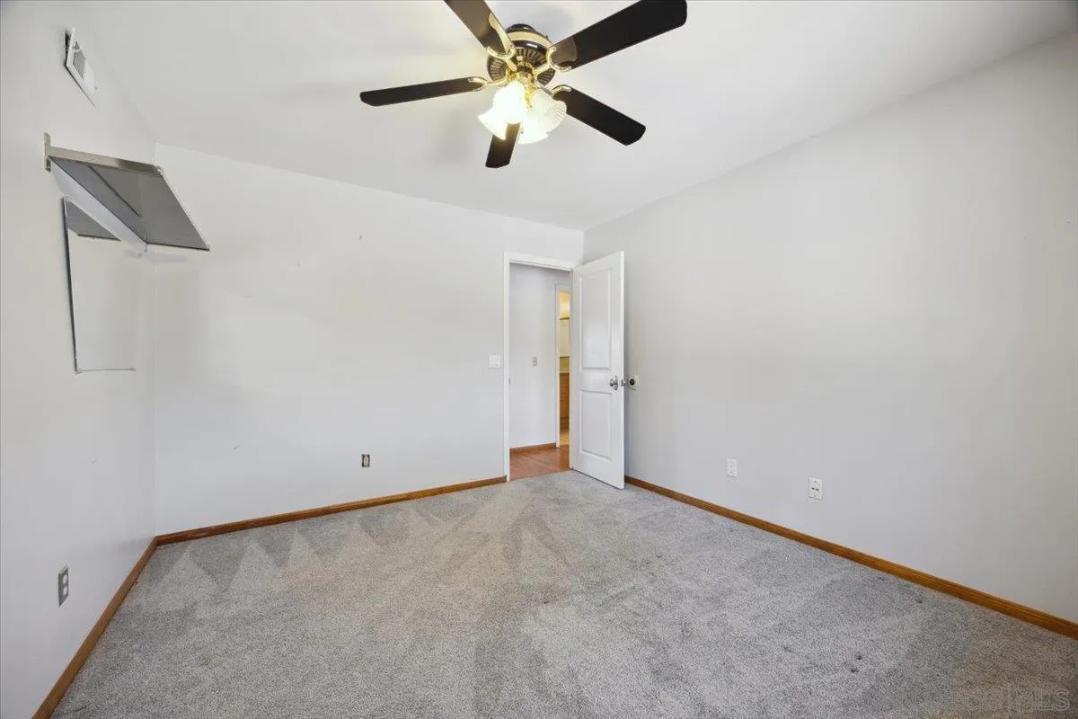 3316 Del Charro Rd
