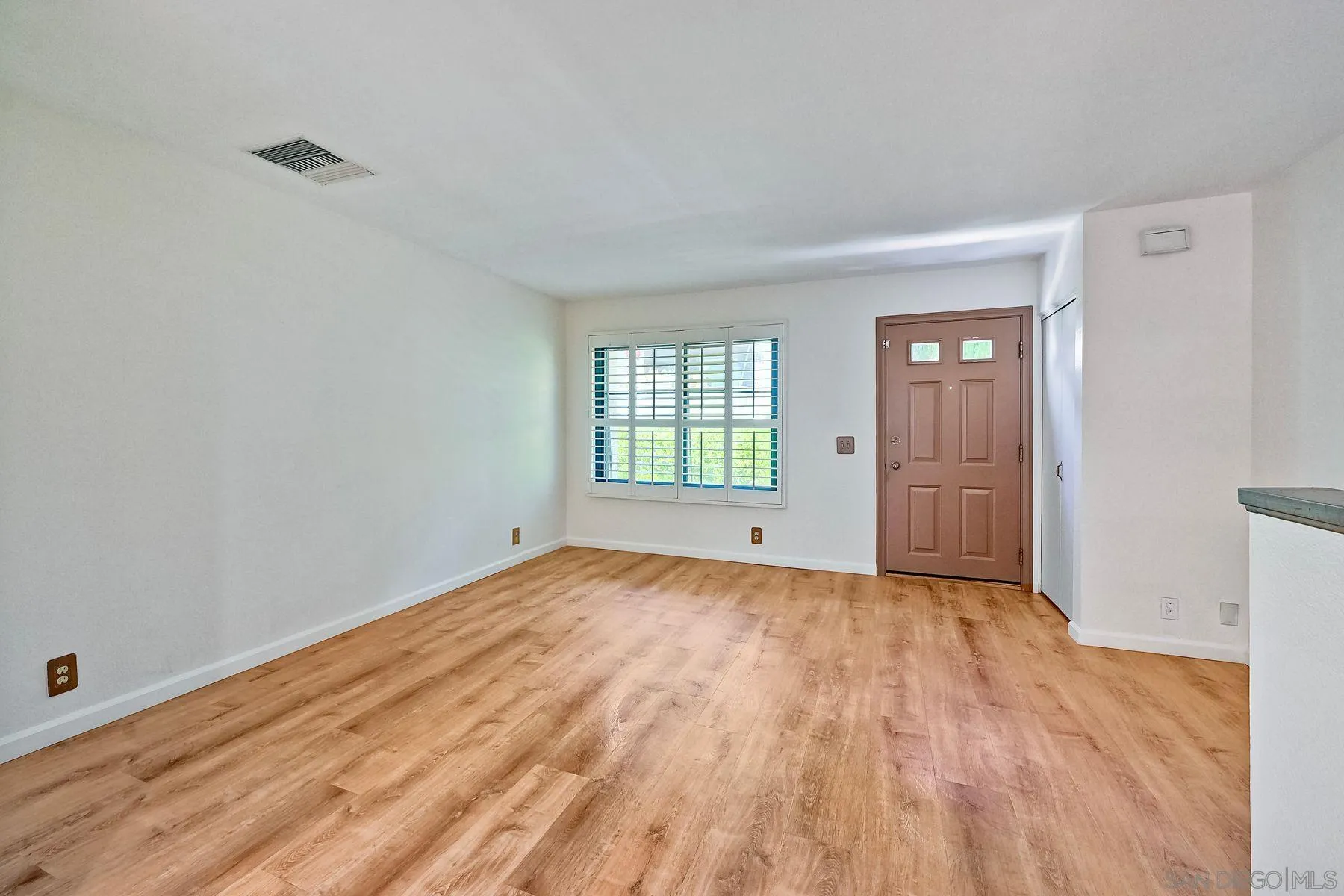 2234 Caminito Pajarito Unit 121