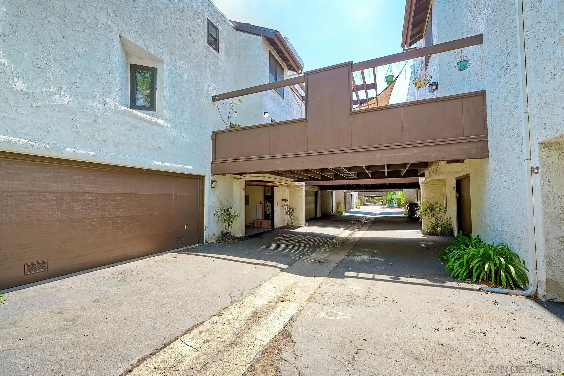 2234 Caminito Pajarito Unit 121