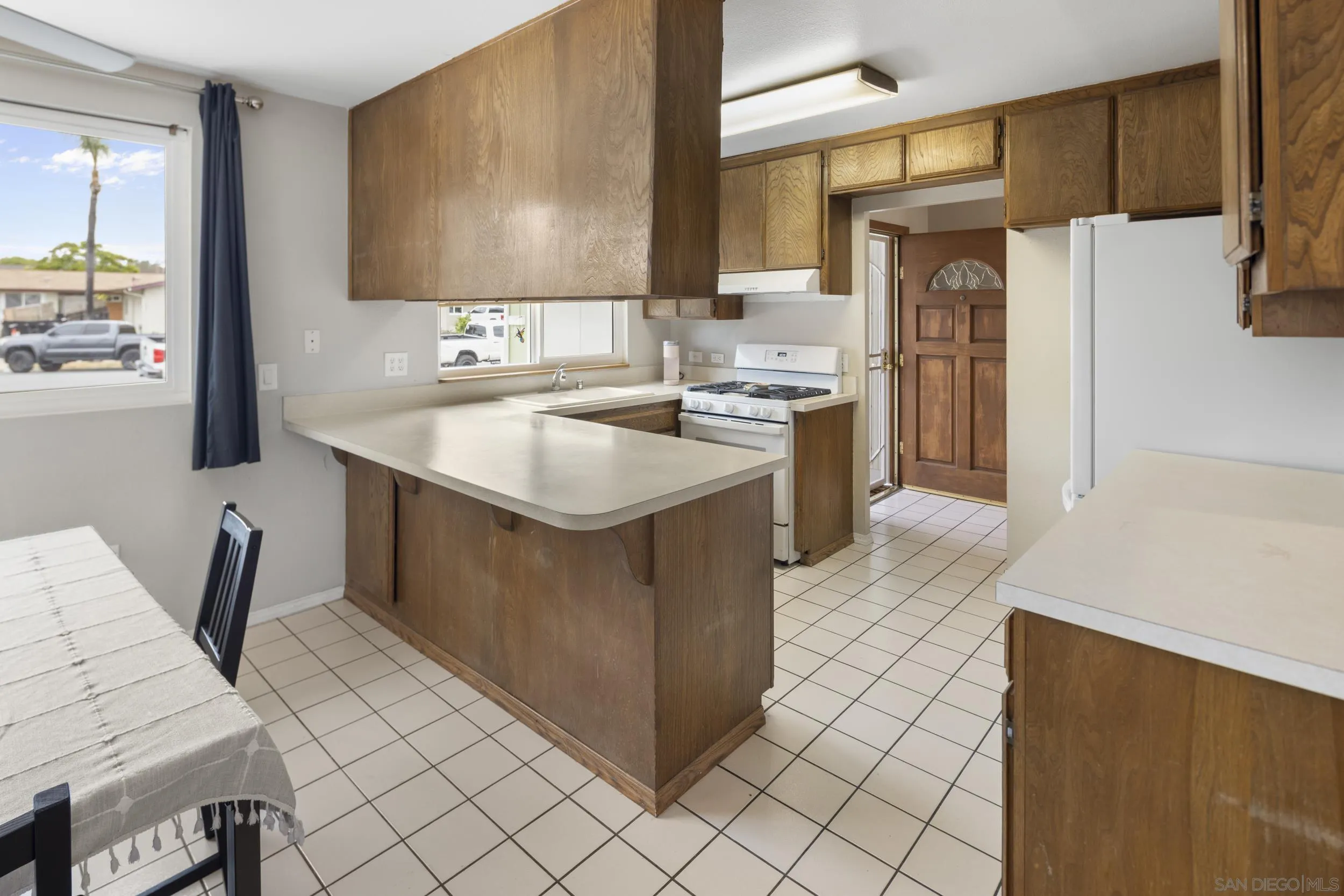 622 Ellen Ln