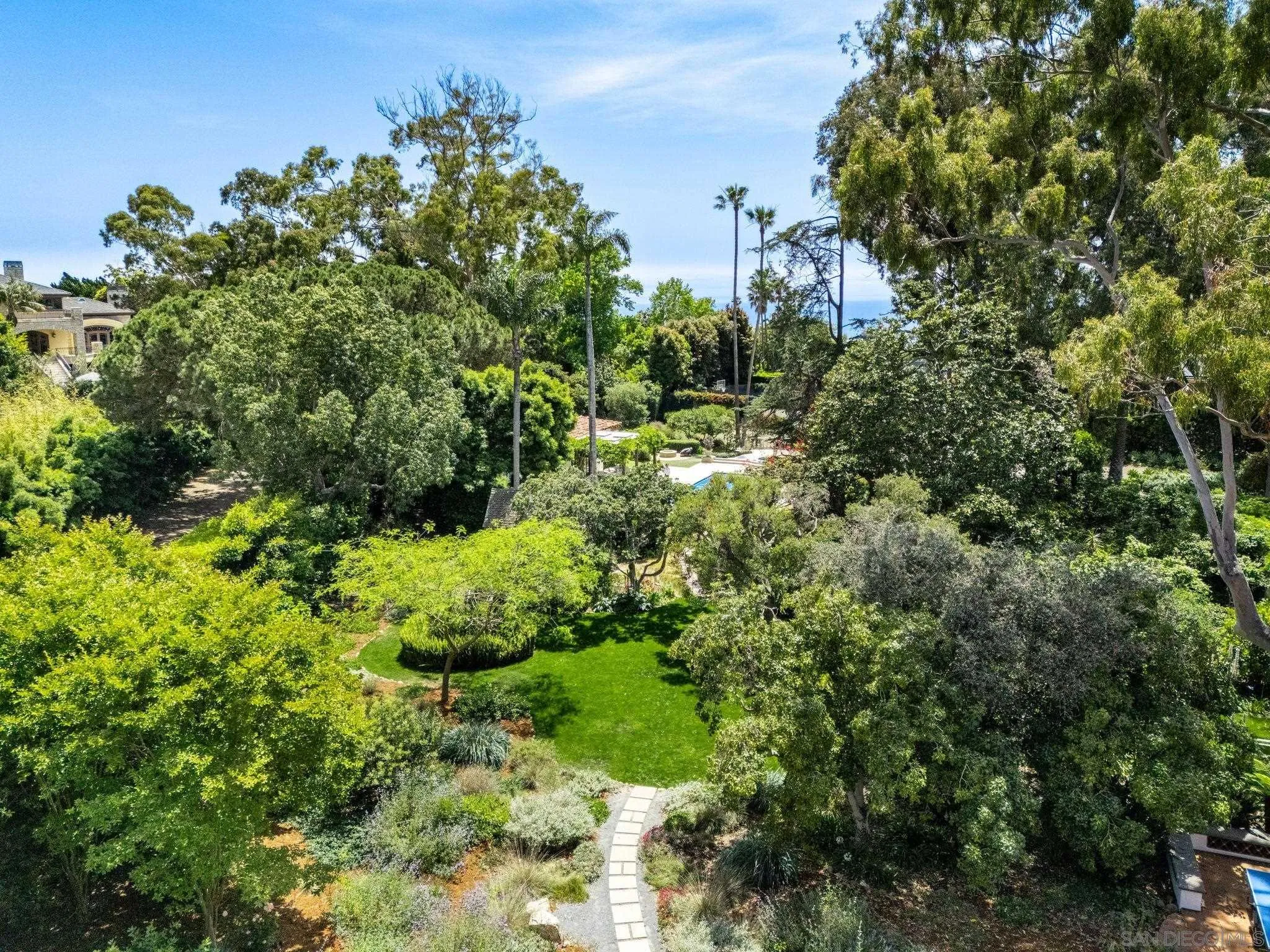 1205 Muirlands Dr
