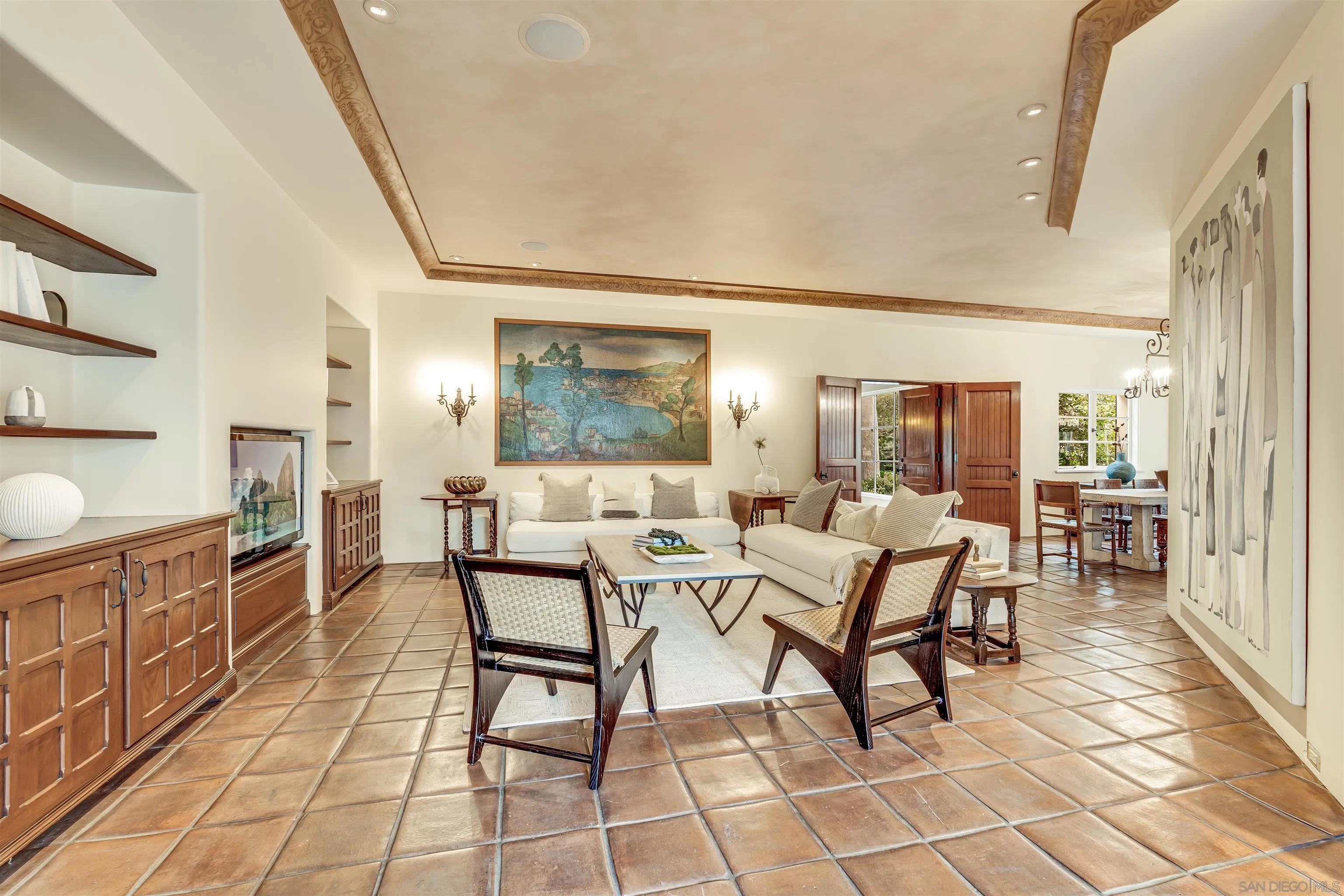 1205 Muirlands Dr