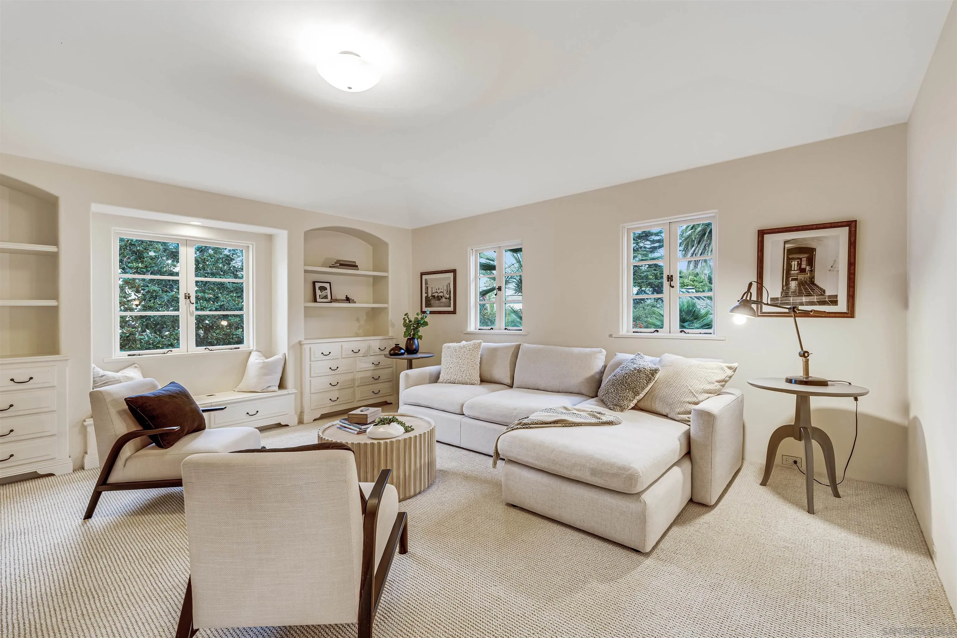 1205 Muirlands Dr