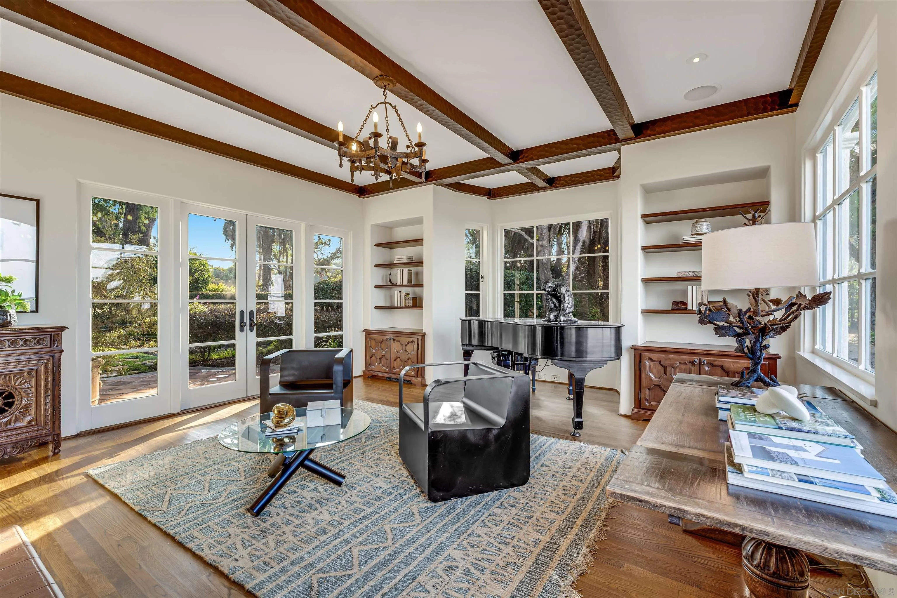 1205 Muirlands Dr