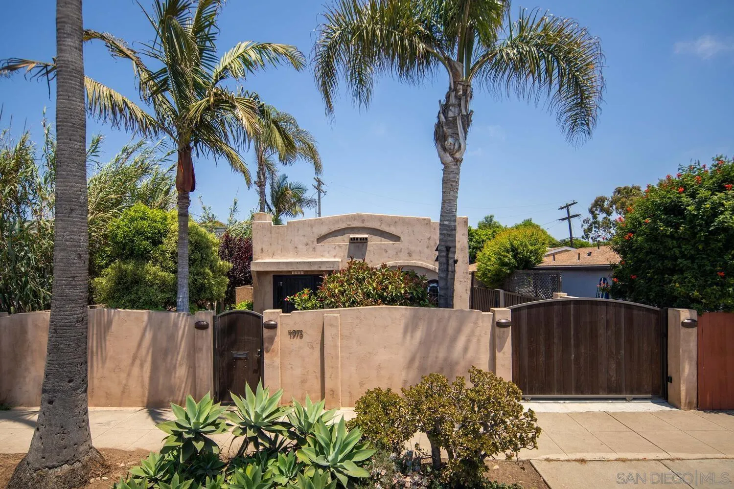 4978 W Point Loma Blvd
