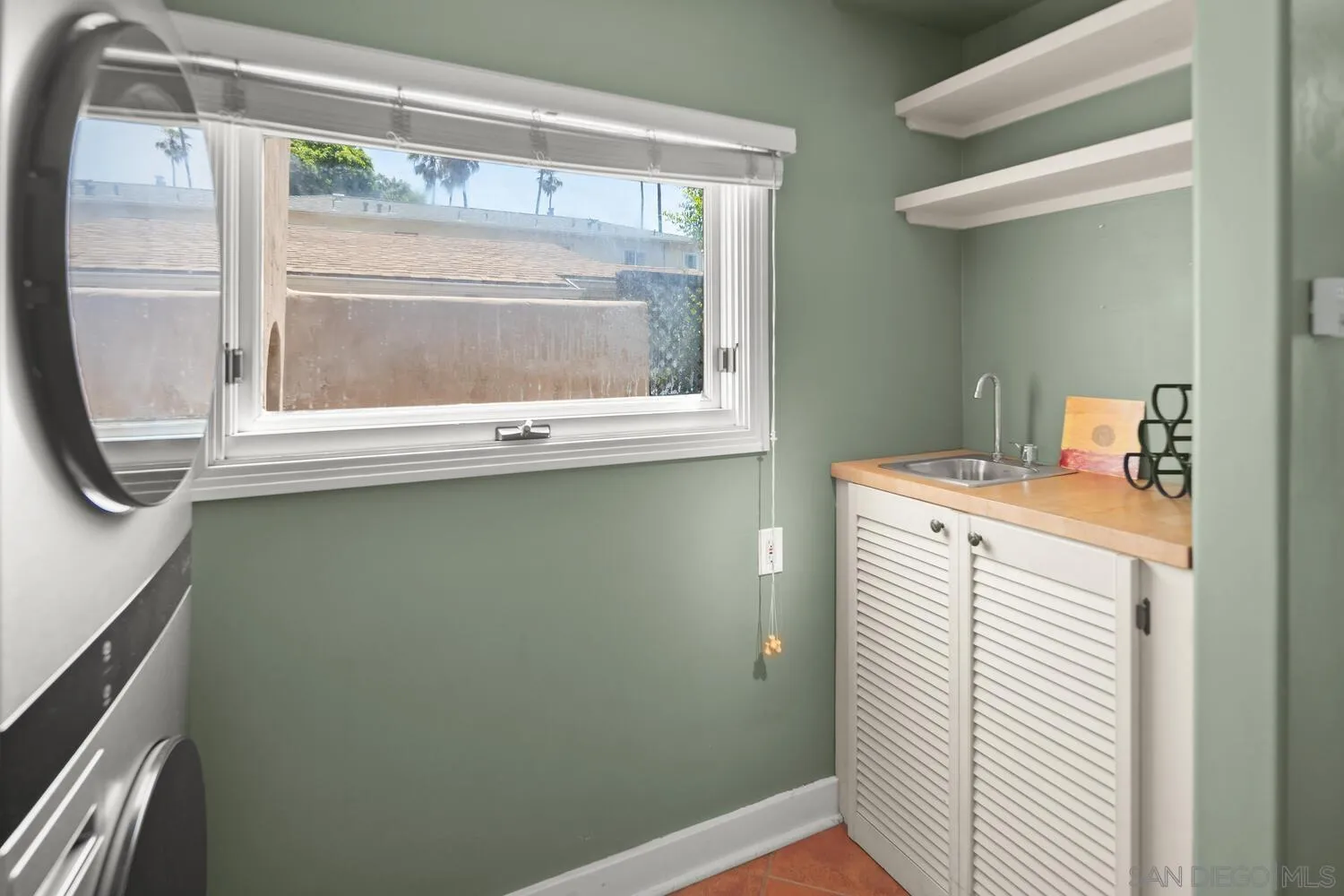 4978 W Point Loma Blvd