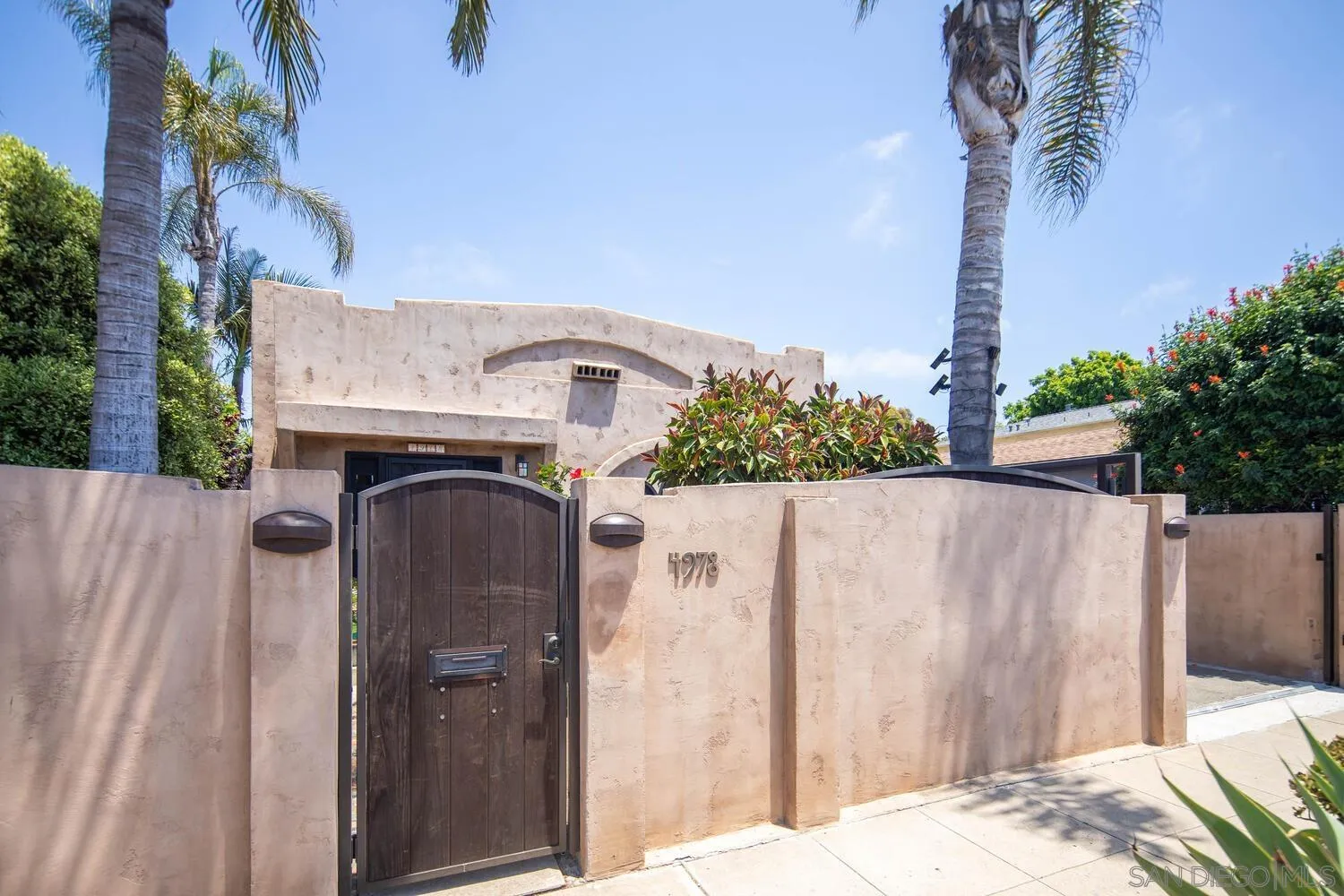 4978 W Point Loma Blvd
