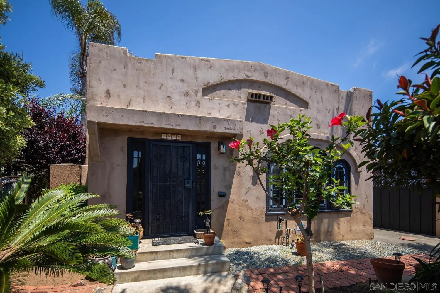 4978 W Point Loma Blvd