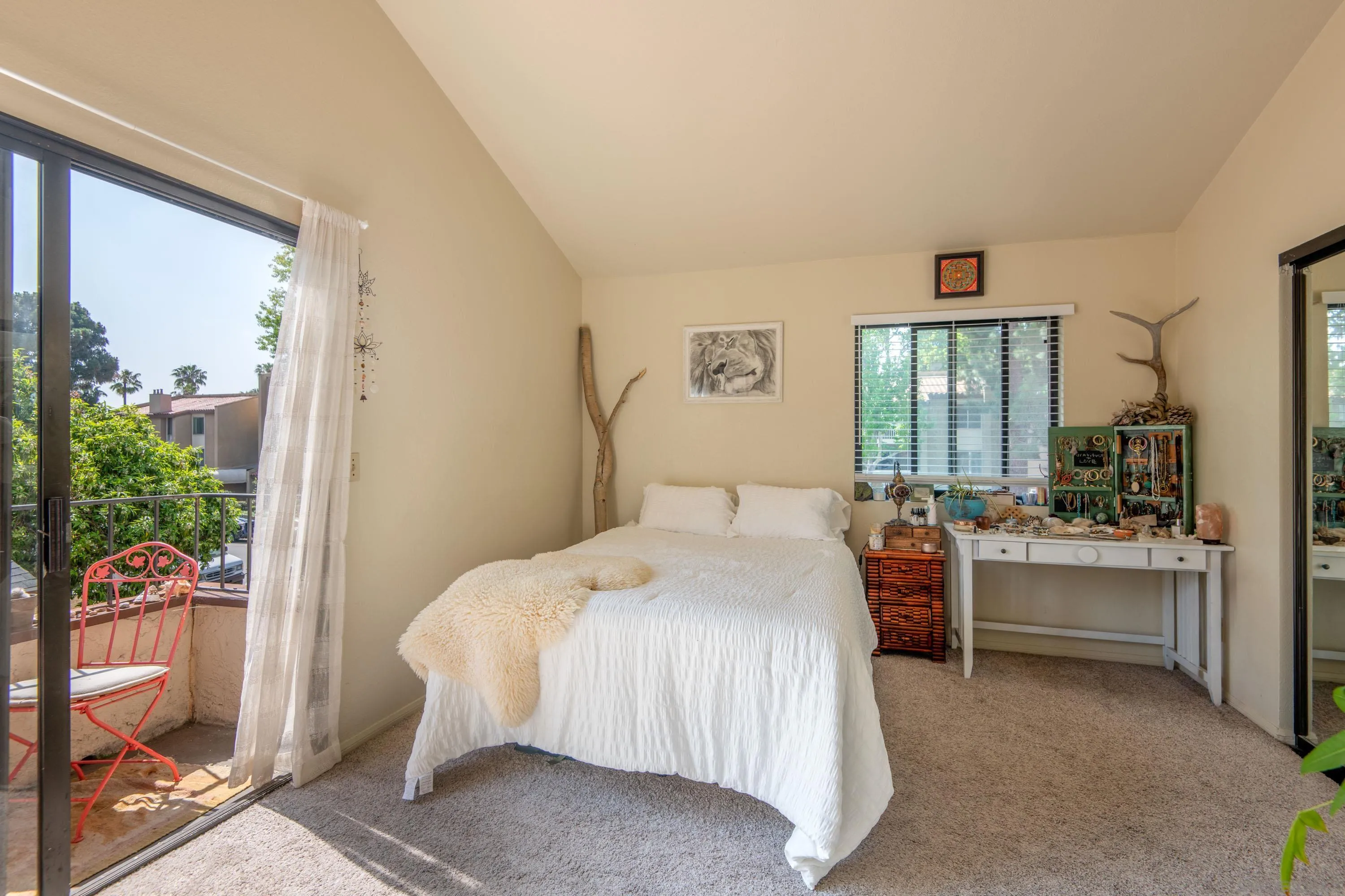 1828 Diamond St Unit 1