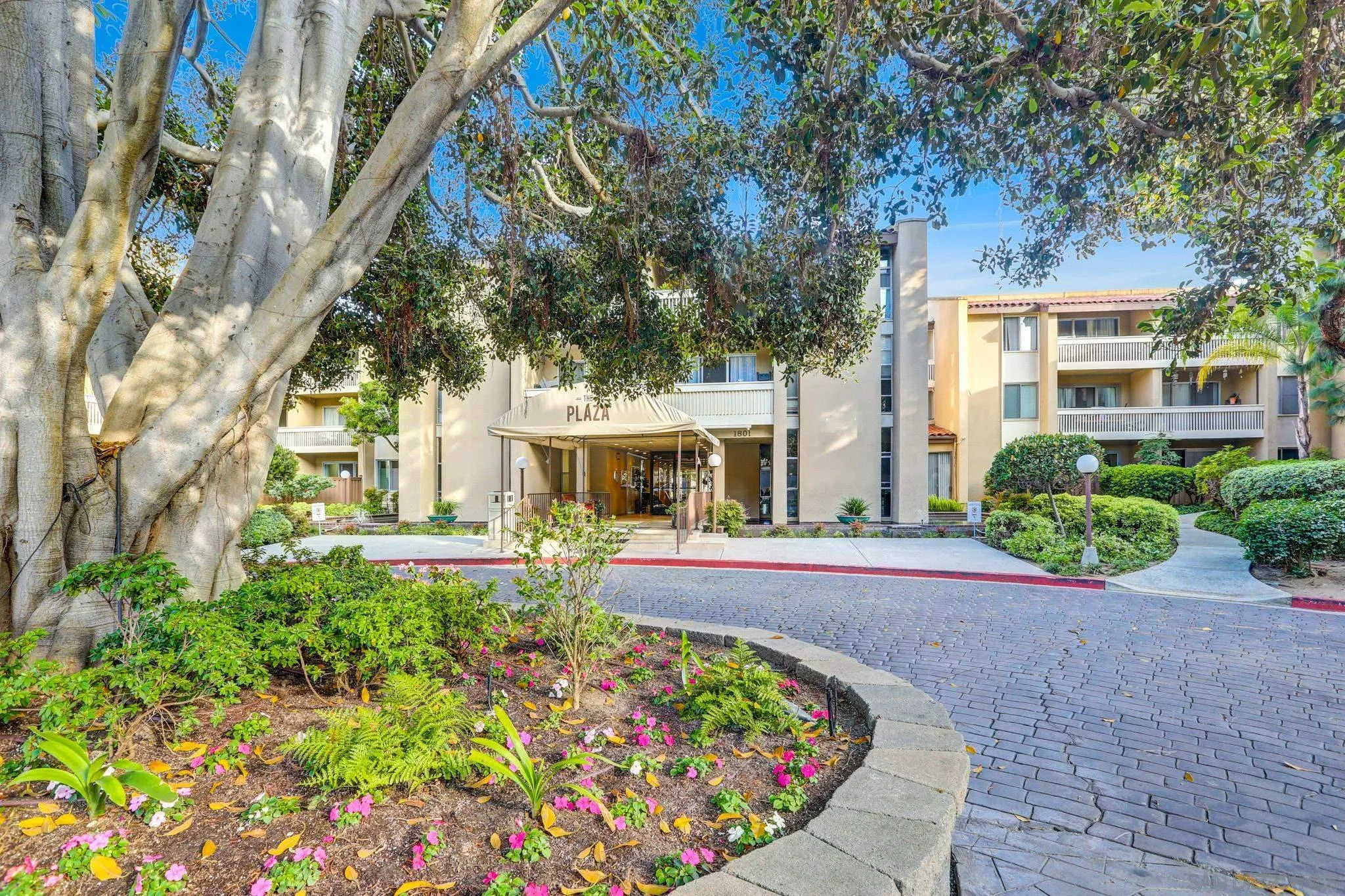 1775 Diamond St Unit 231