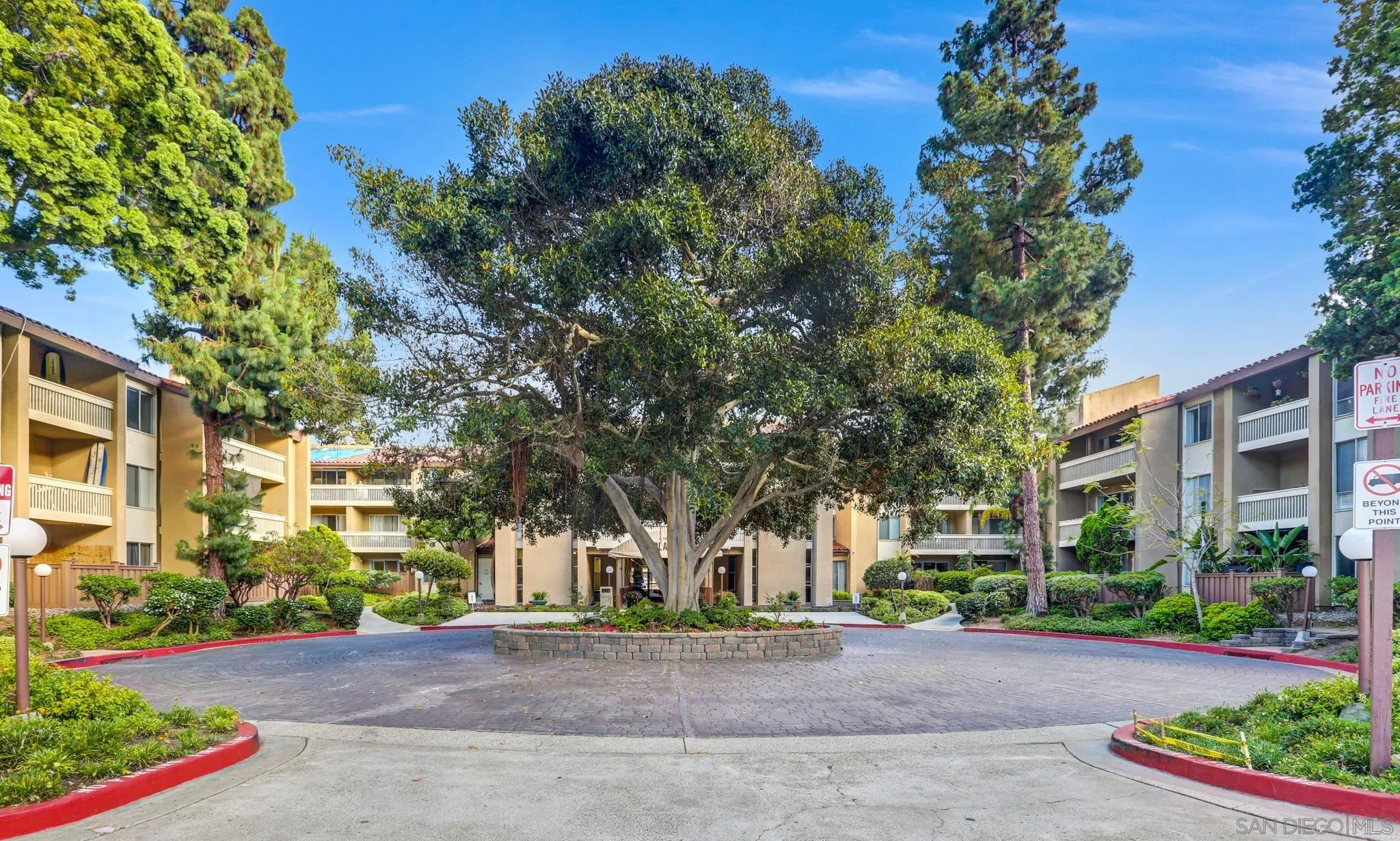 1775 Diamond St Unit 231