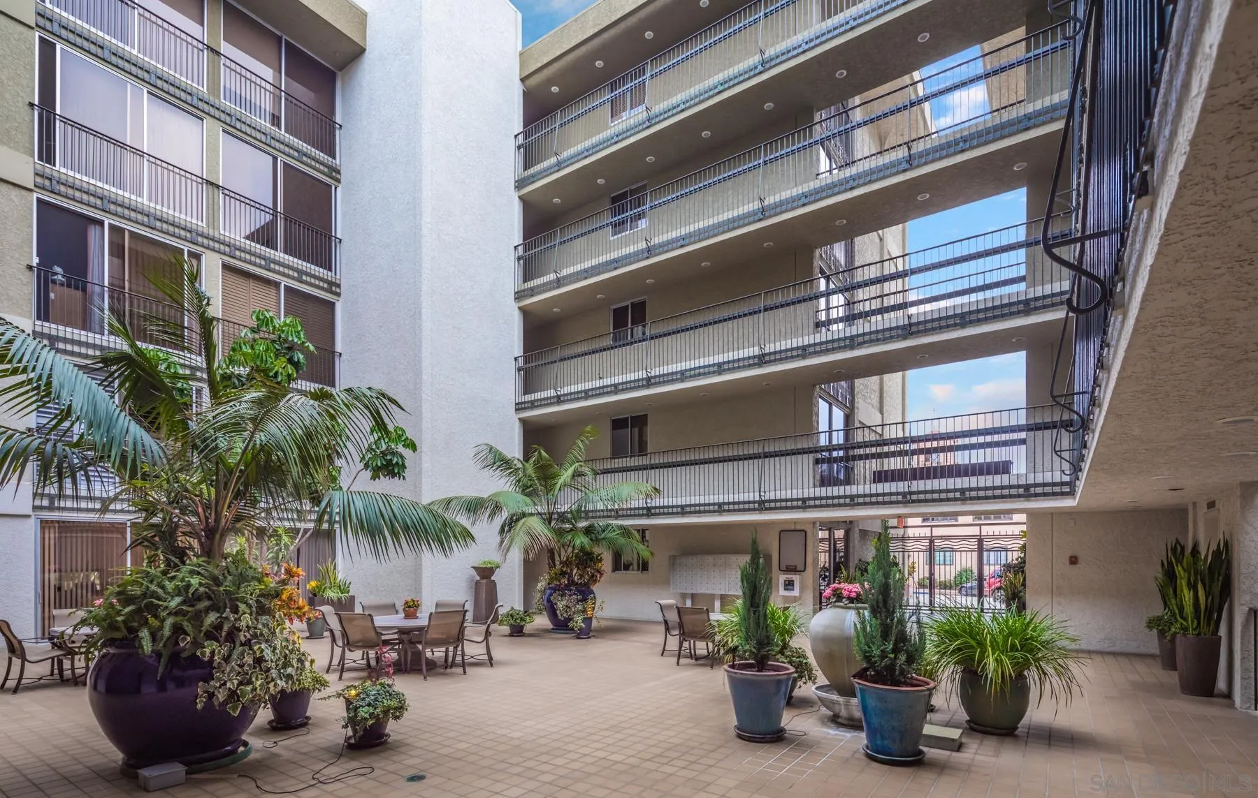7811 Eads Ave Unit 411