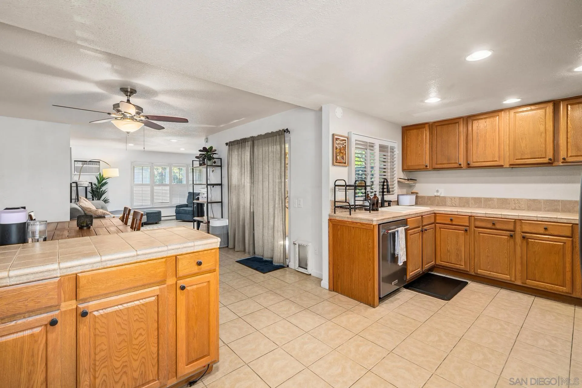 8727 Lake Murray Blvd. Unit 1