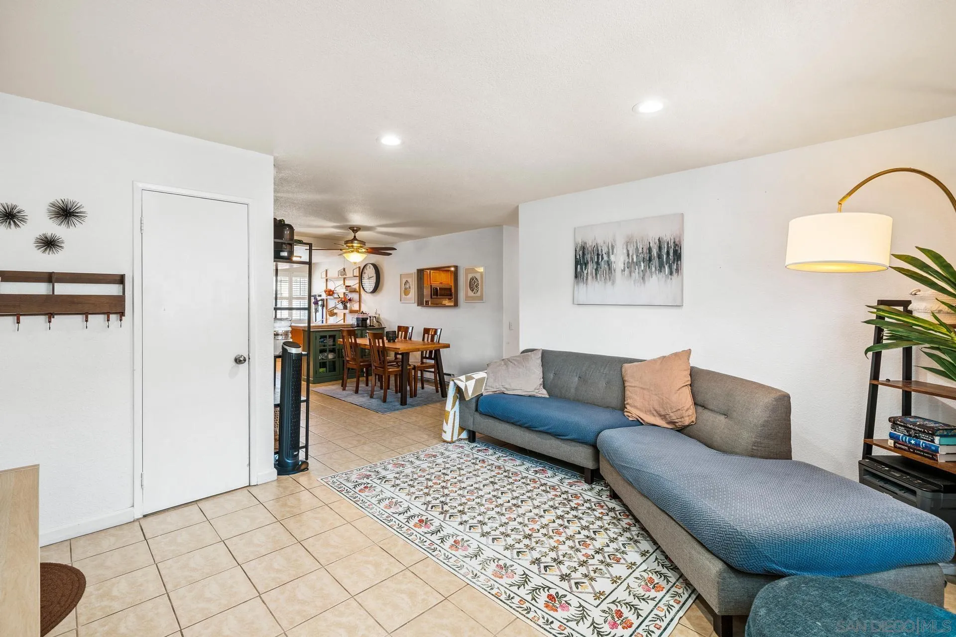 8727 Lake Murray Blvd. Unit 1