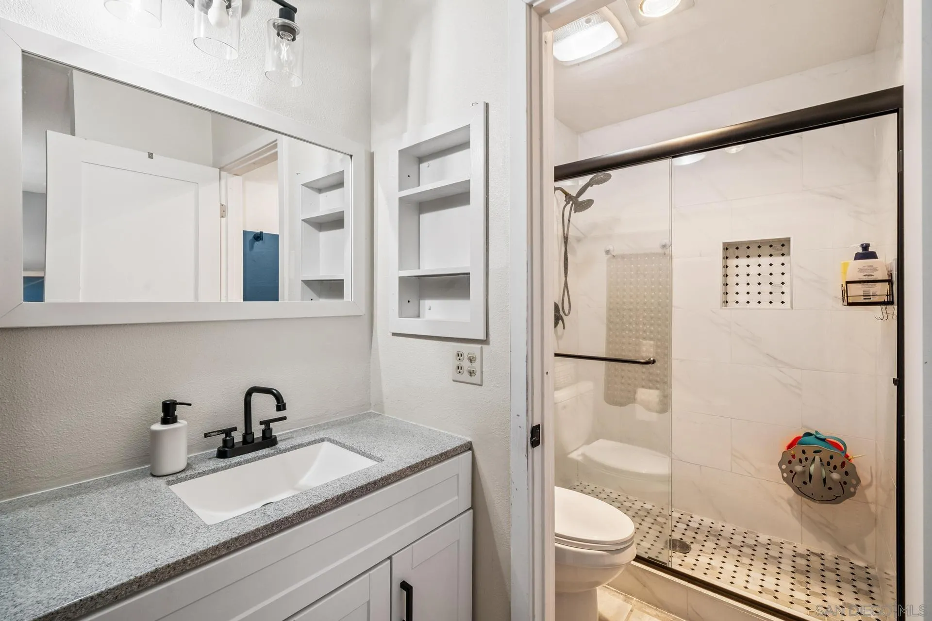 8727 Lake Murray Blvd. Unit 1