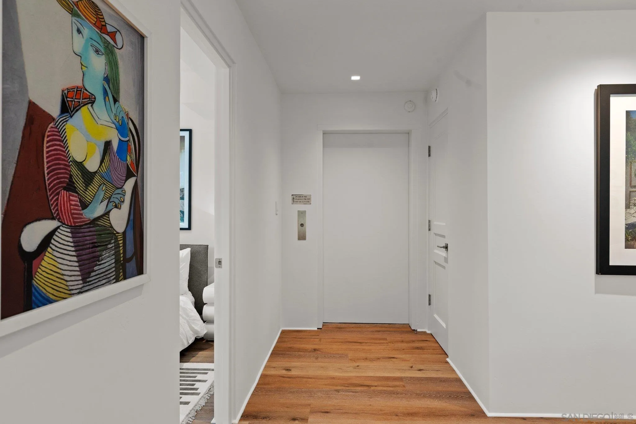 8121 Camino Del Sol Unit 102