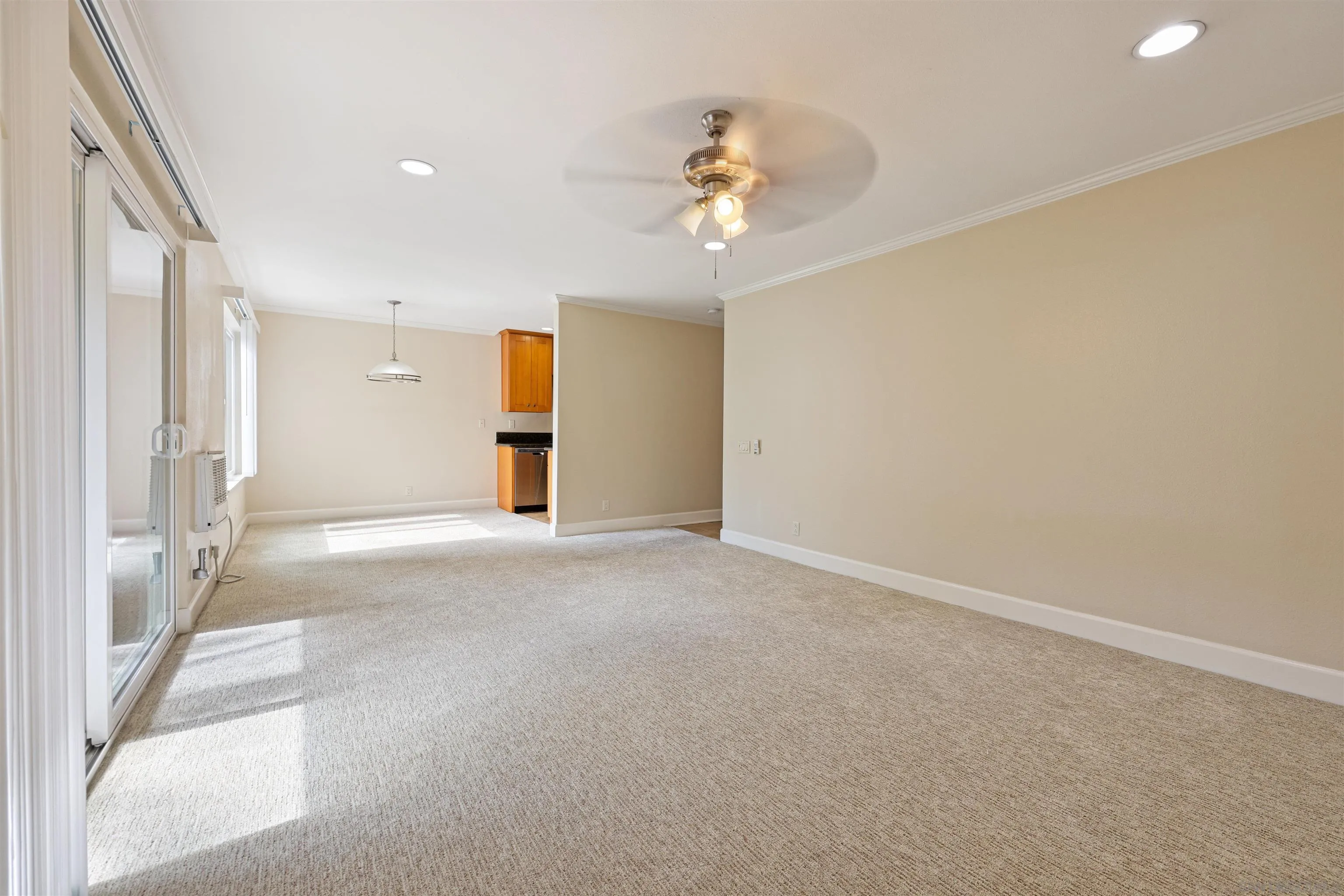 8515 Villa La Jolla Dr Unit: G