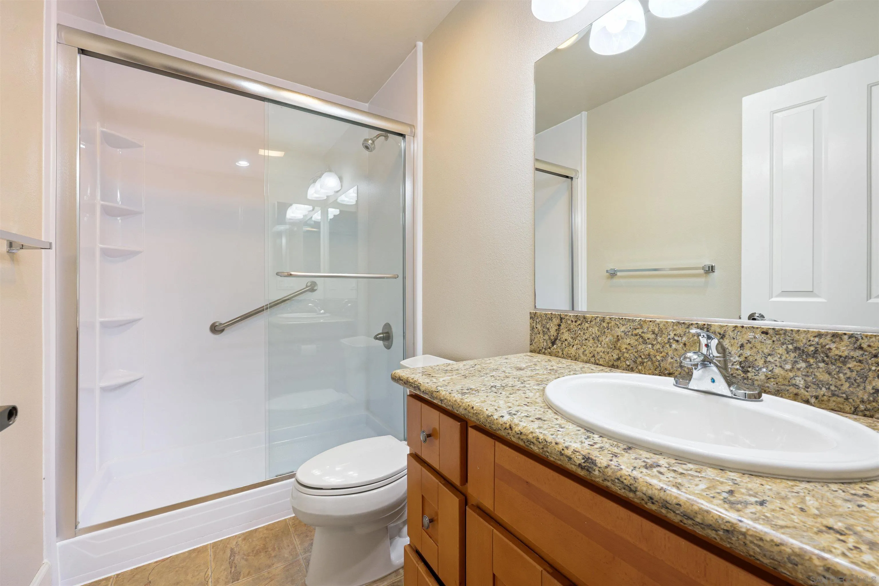 8515 Villa La Jolla Dr Unit: G