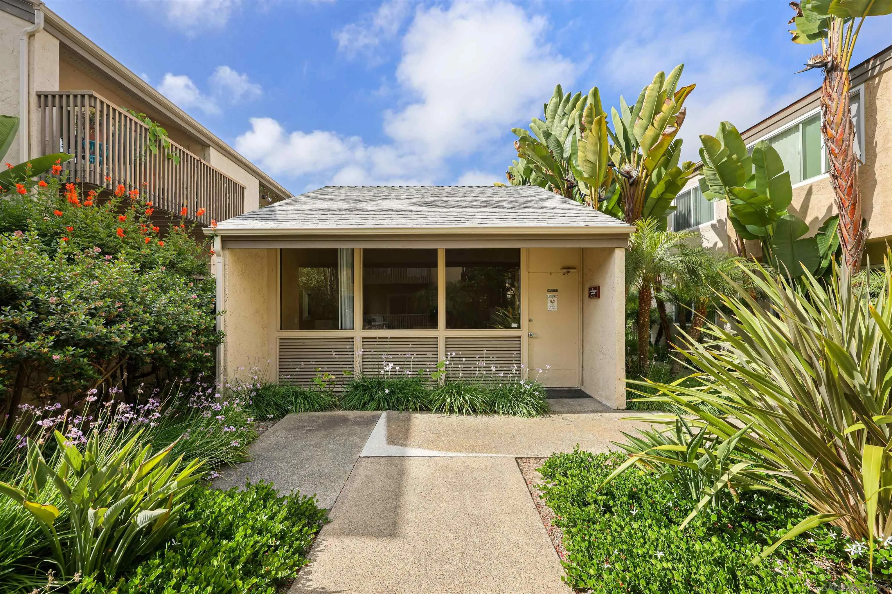 8515 Villa La Jolla Dr Unit: G