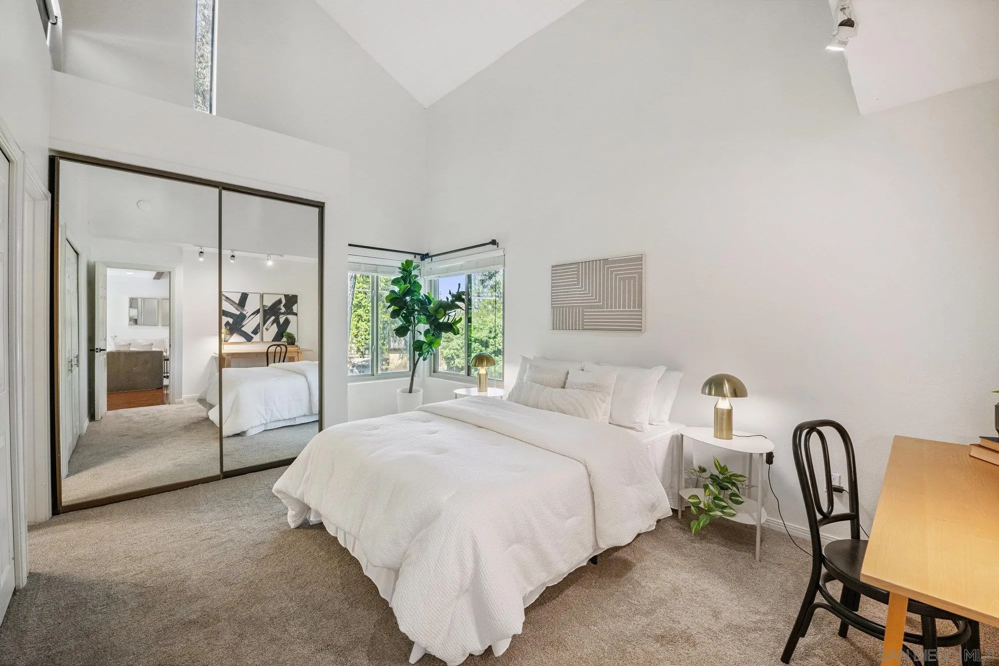 1935 Sunset Dr Unit 44