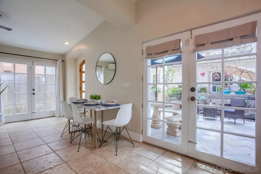 746 Ensenada Ct