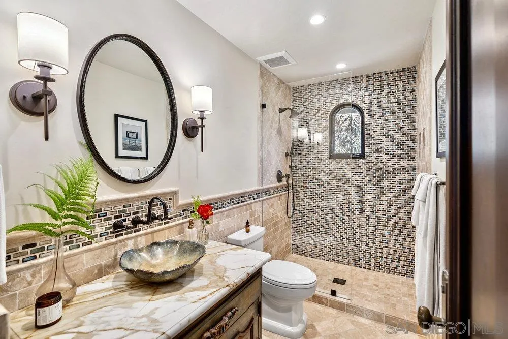 350 Punta Baja Dr