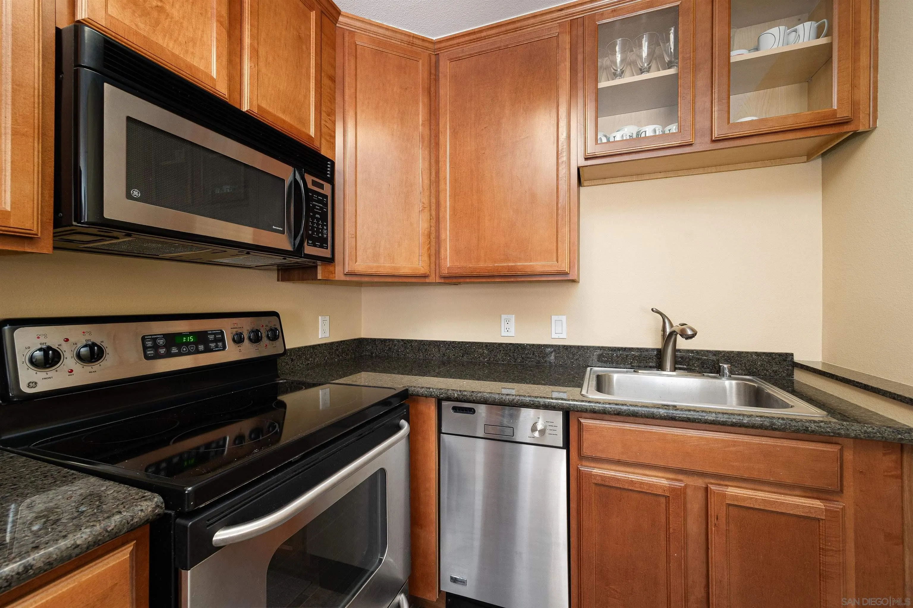 860 Turquoise St Unit 235