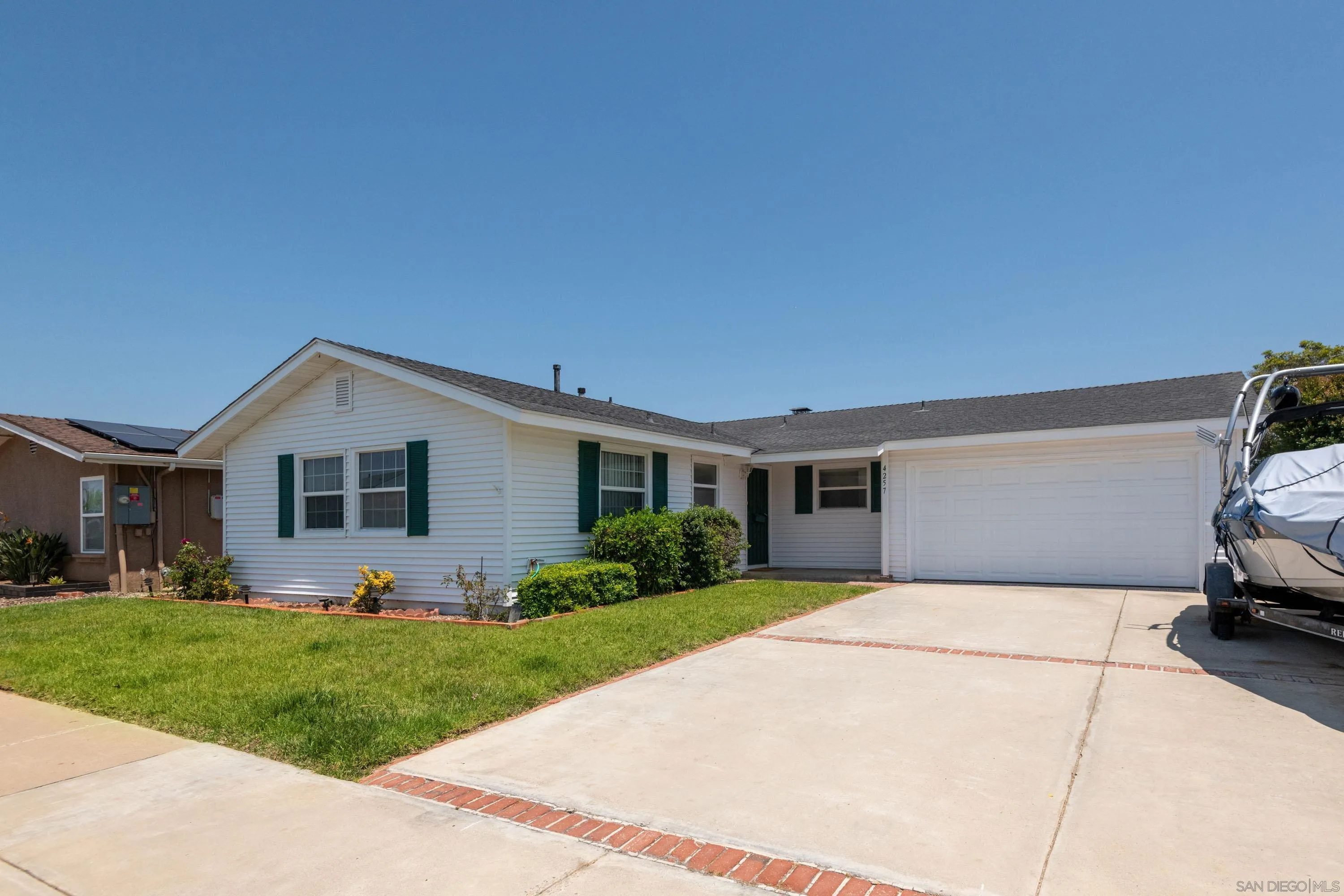 4257 Taos Dr
