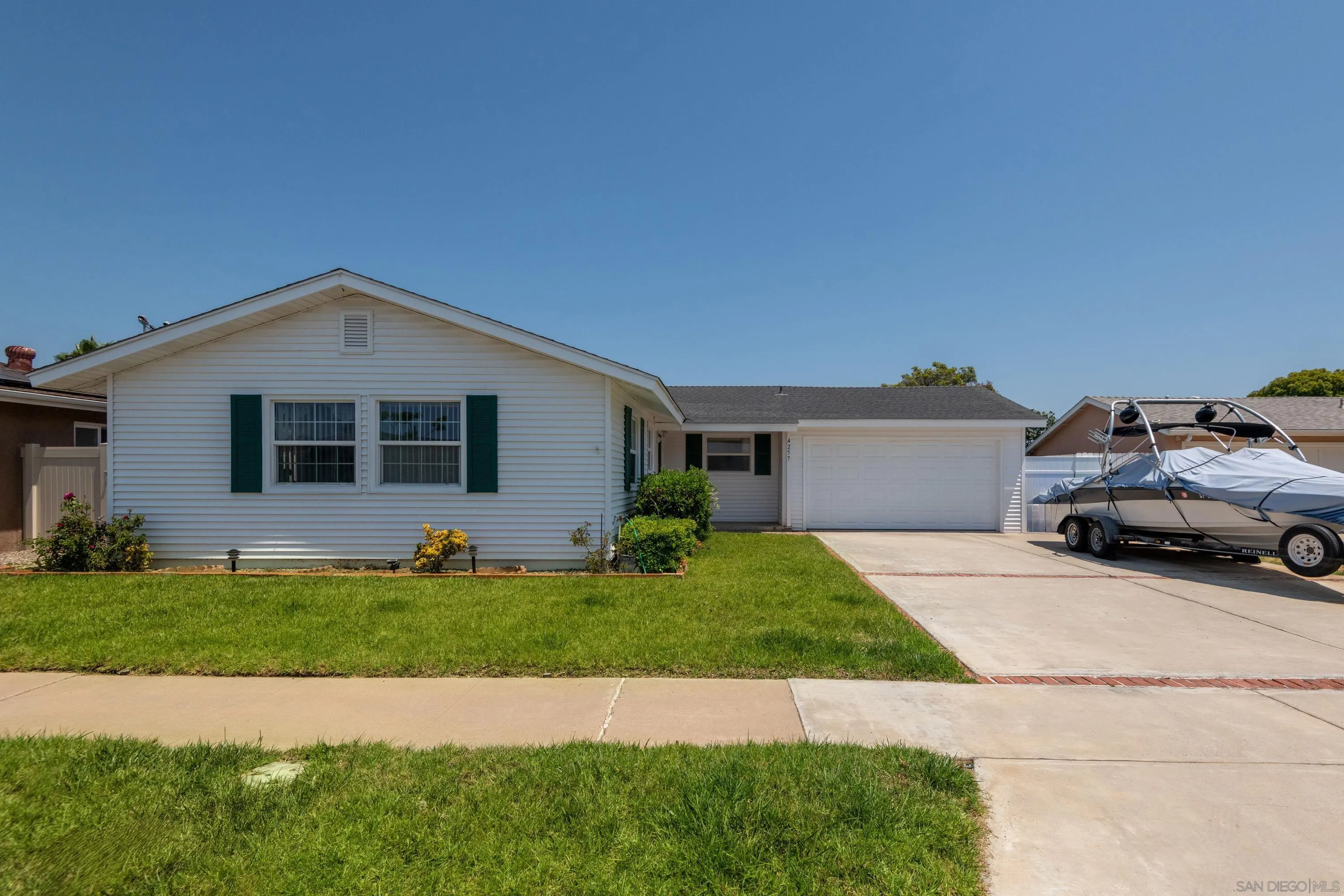 4257 Taos Dr
