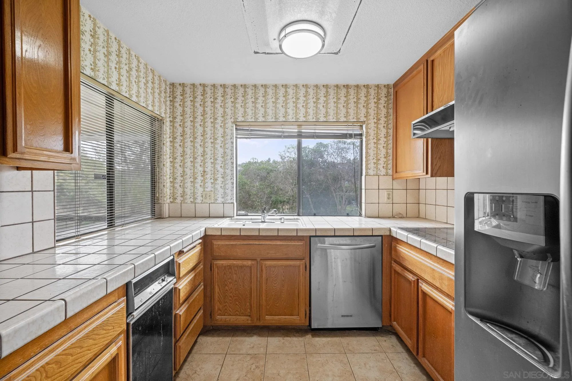 5665 Friars Rd Unit 232
